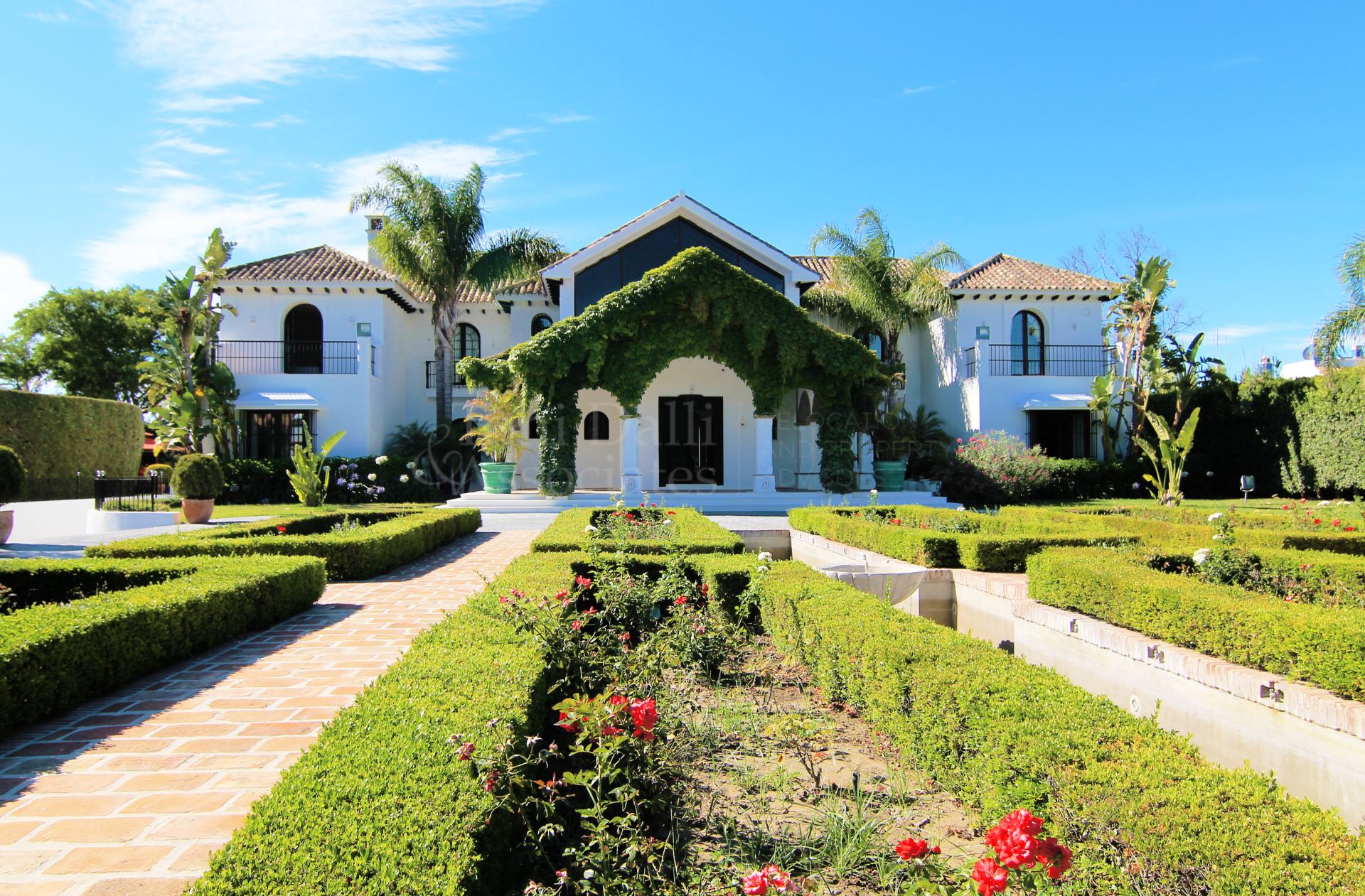 Villa in Paraiso Barronal, Estepona
