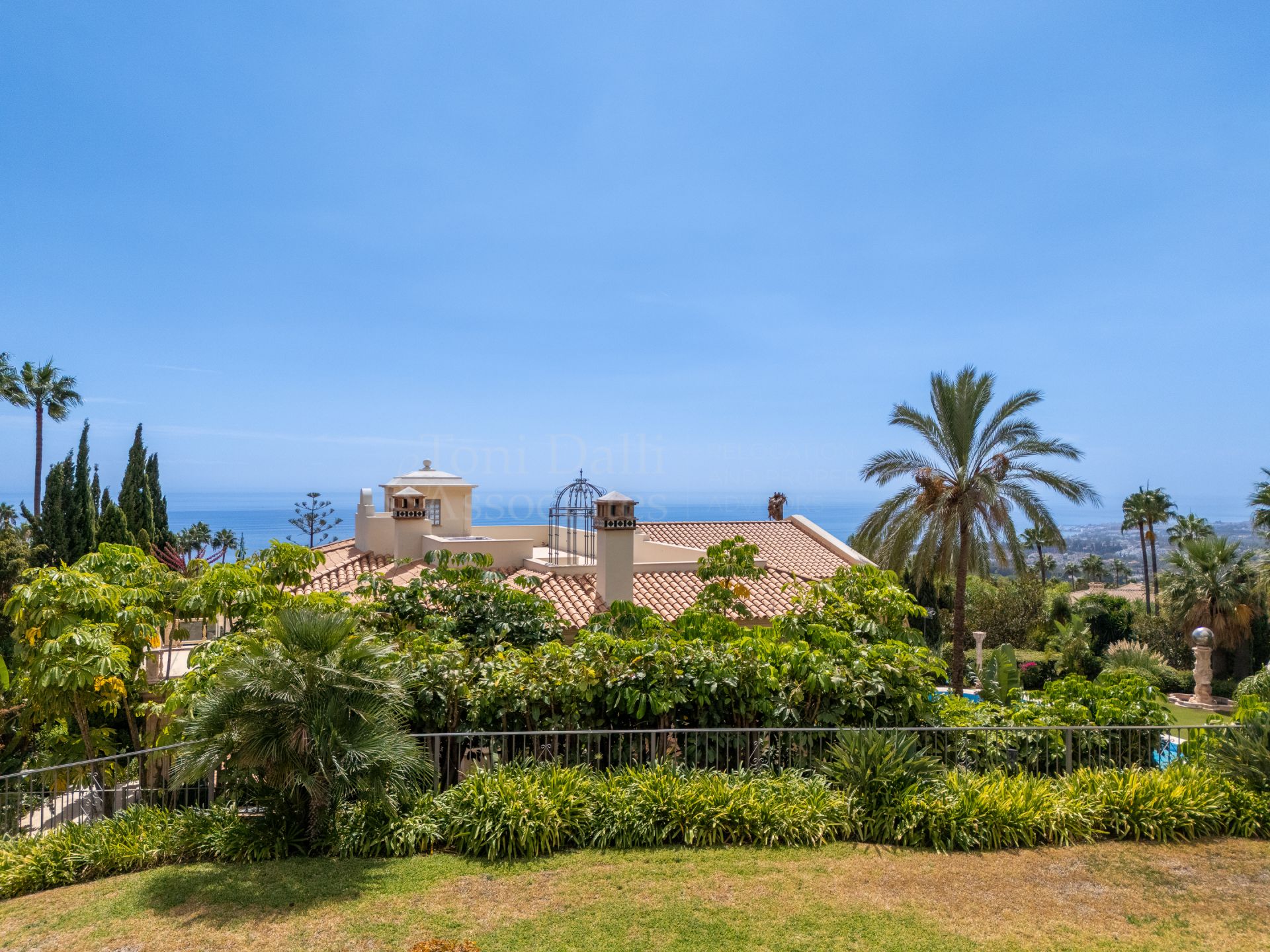 Villa in Sierra Blanca, Marbella