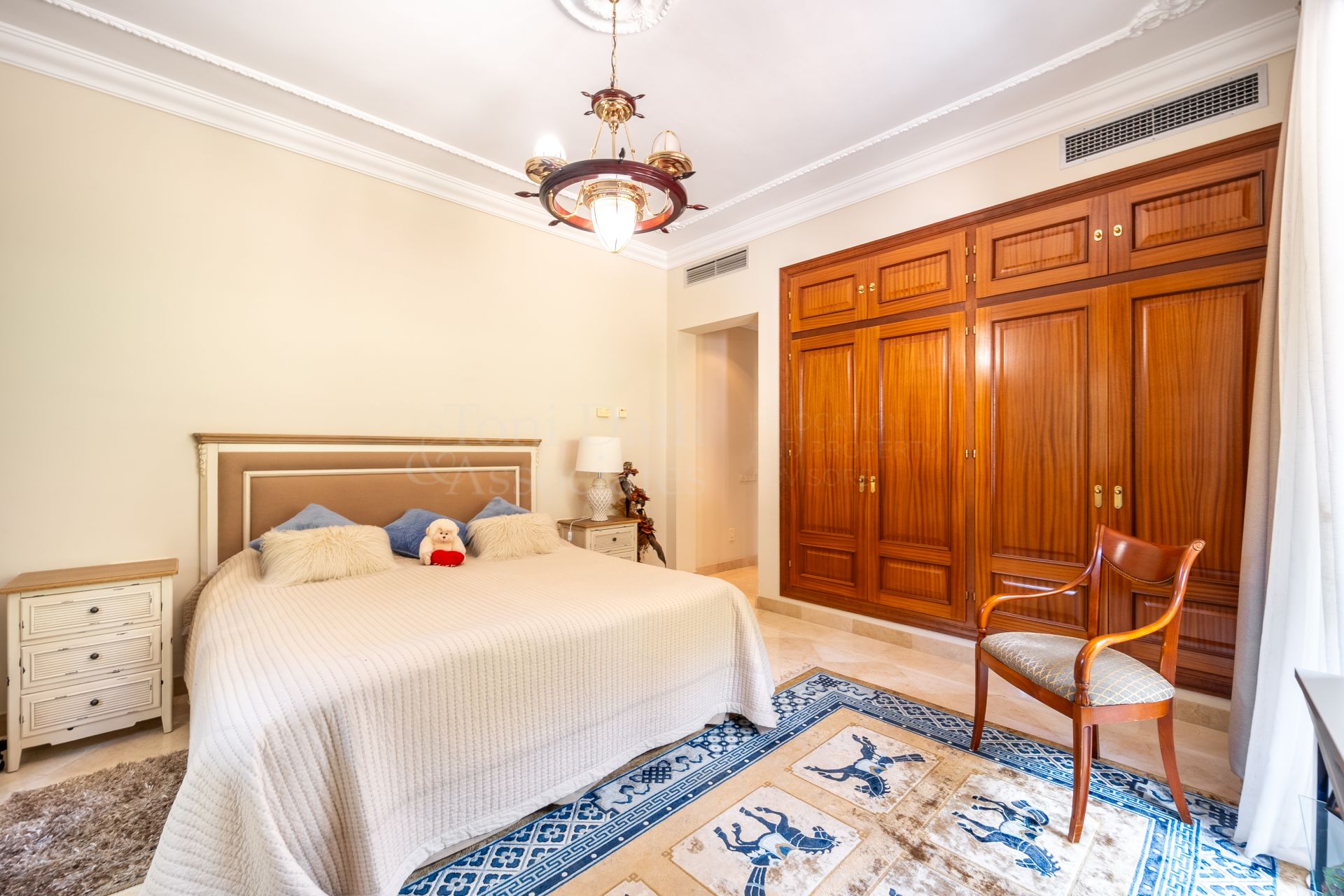 Villa in Sierra Blanca, Marbella