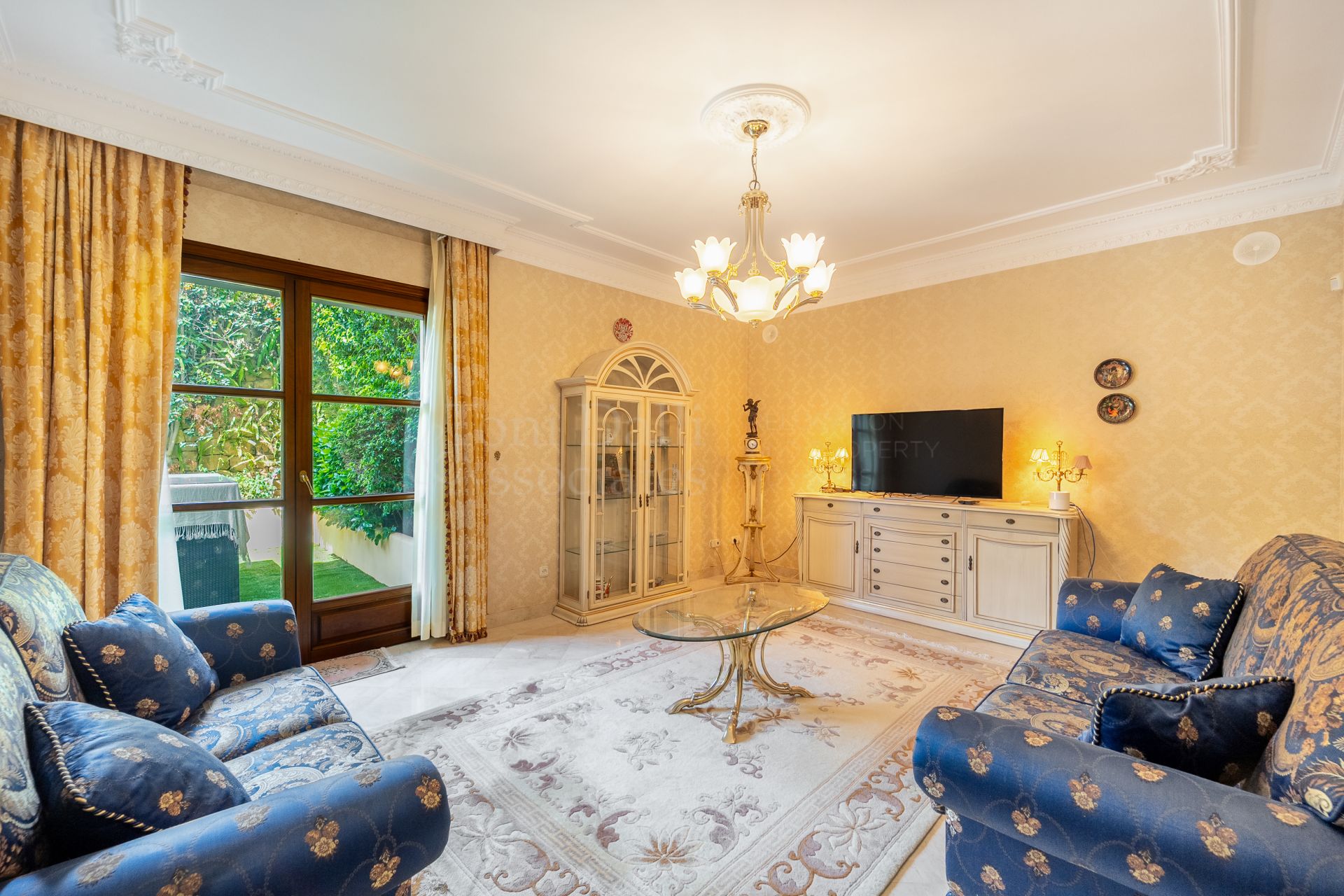 Villa in Sierra Blanca, Marbella