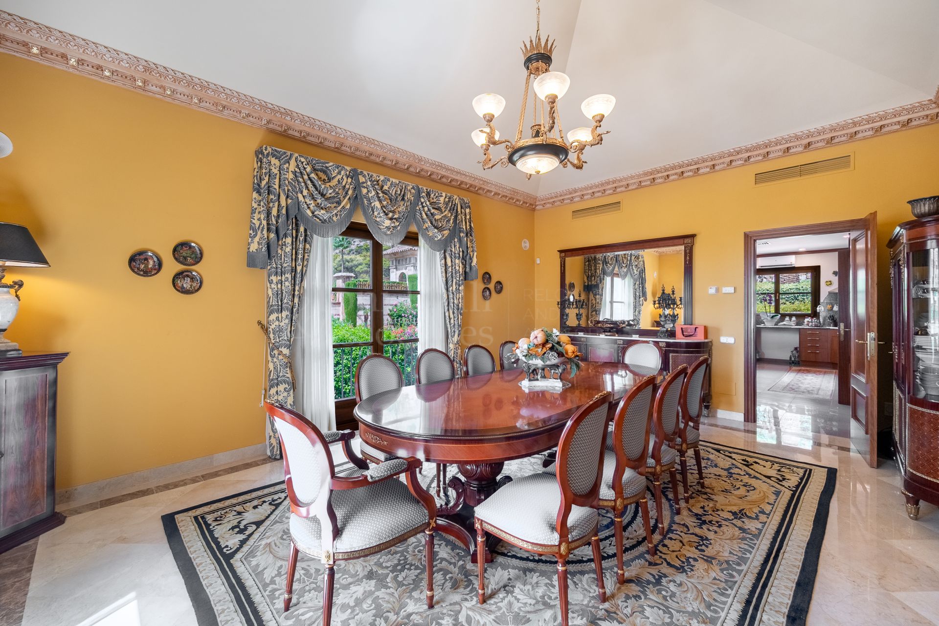Villa in Sierra Blanca, Marbella