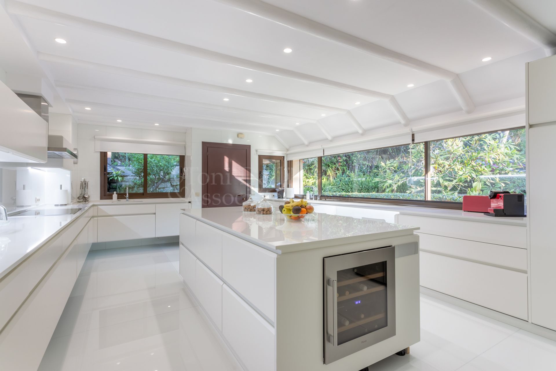 Villa in Rio Real Golf, Marbella