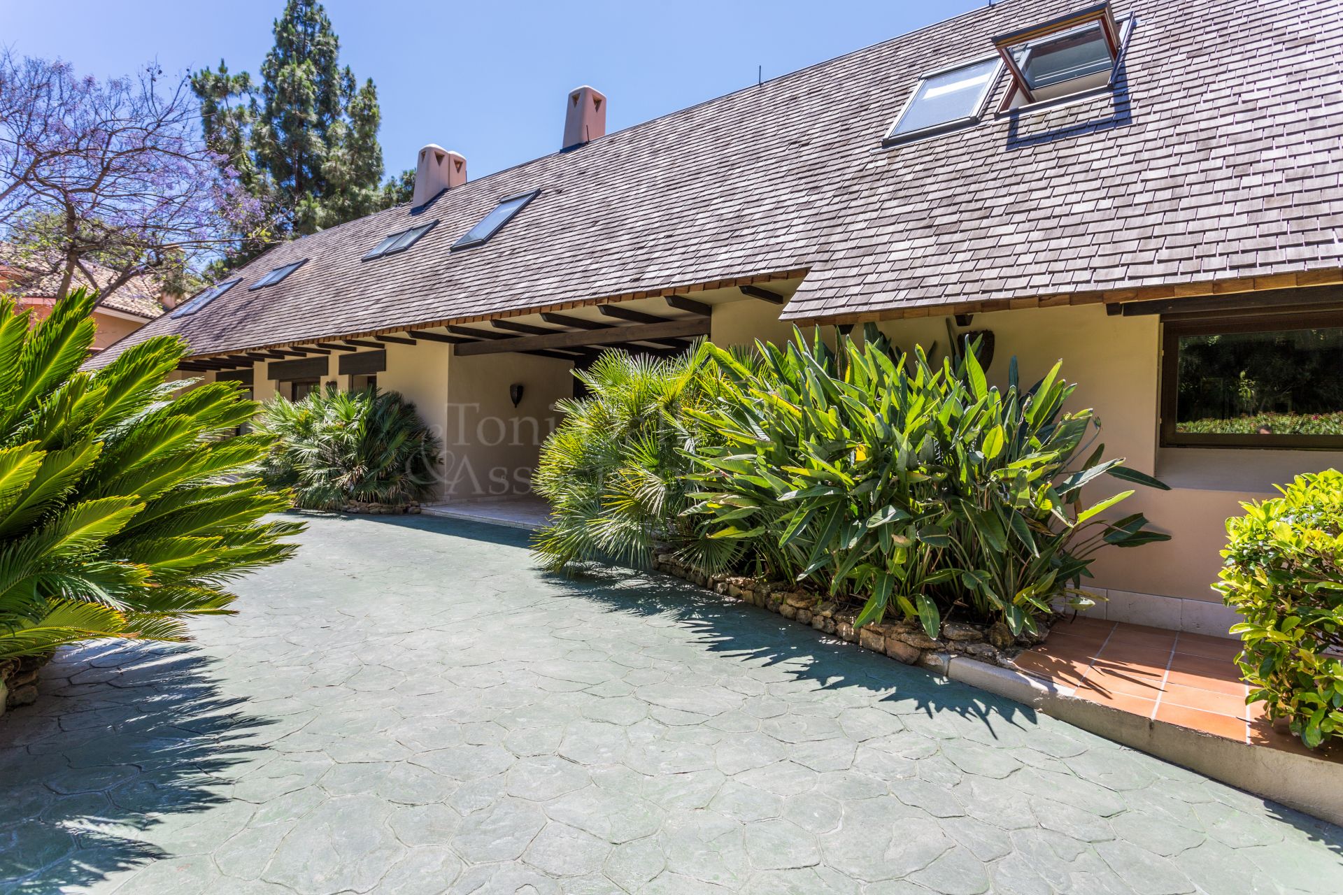 Villa in Rio Real Golf, Marbella