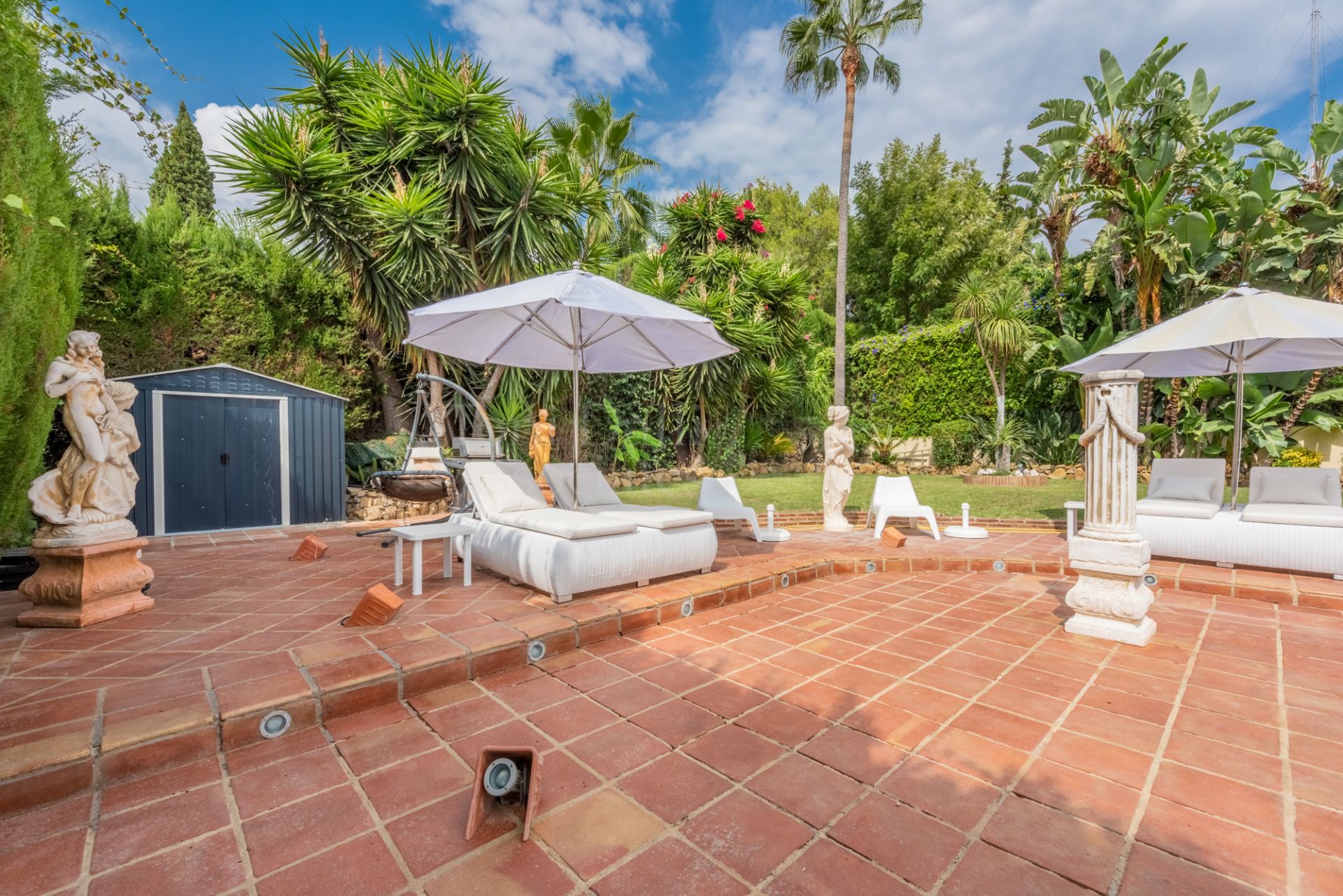 Villa in Las Brisas, Marbella