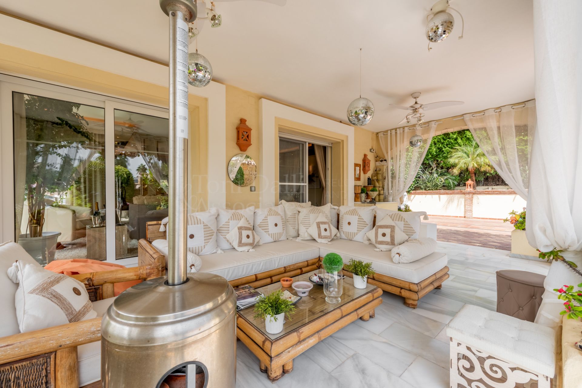 Villa in Las Brisas, Marbella