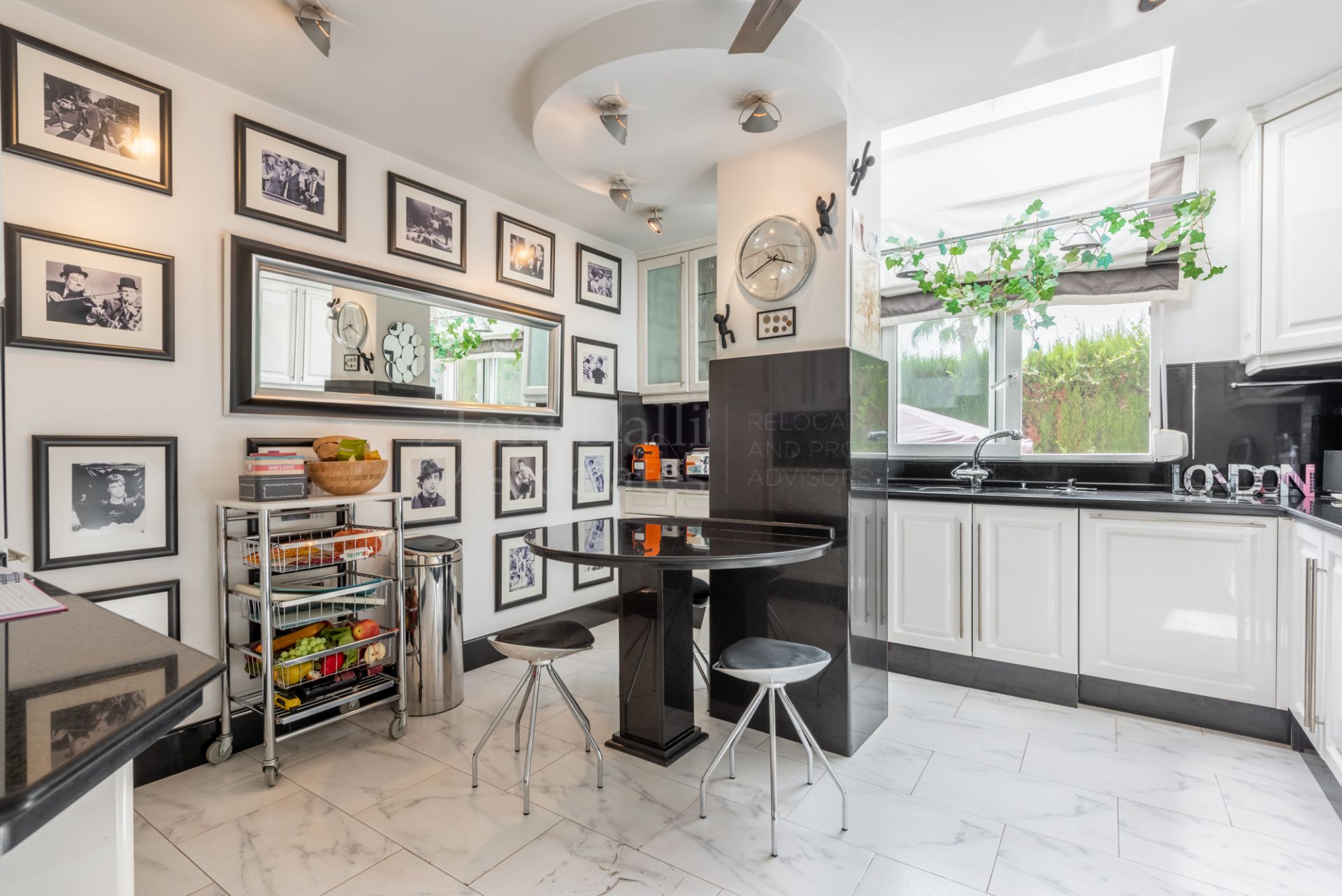 Villa in Las Brisas, Marbella