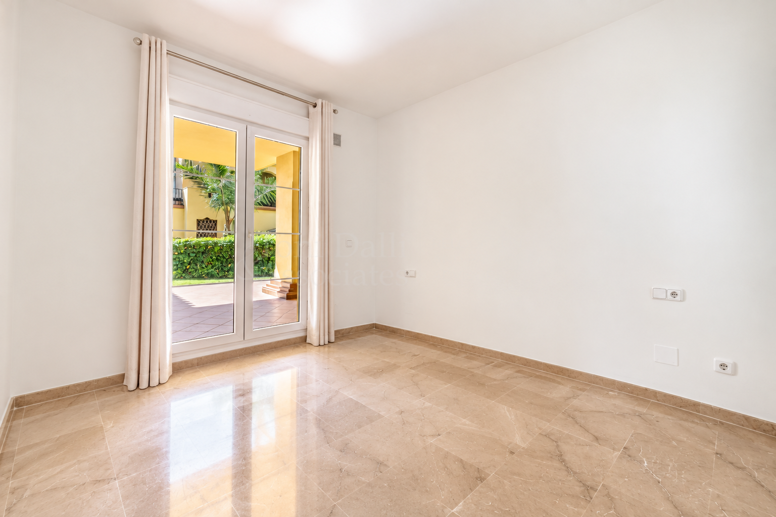 Ground Floor Apartment in Cumbres del Rodeo, Marbella
