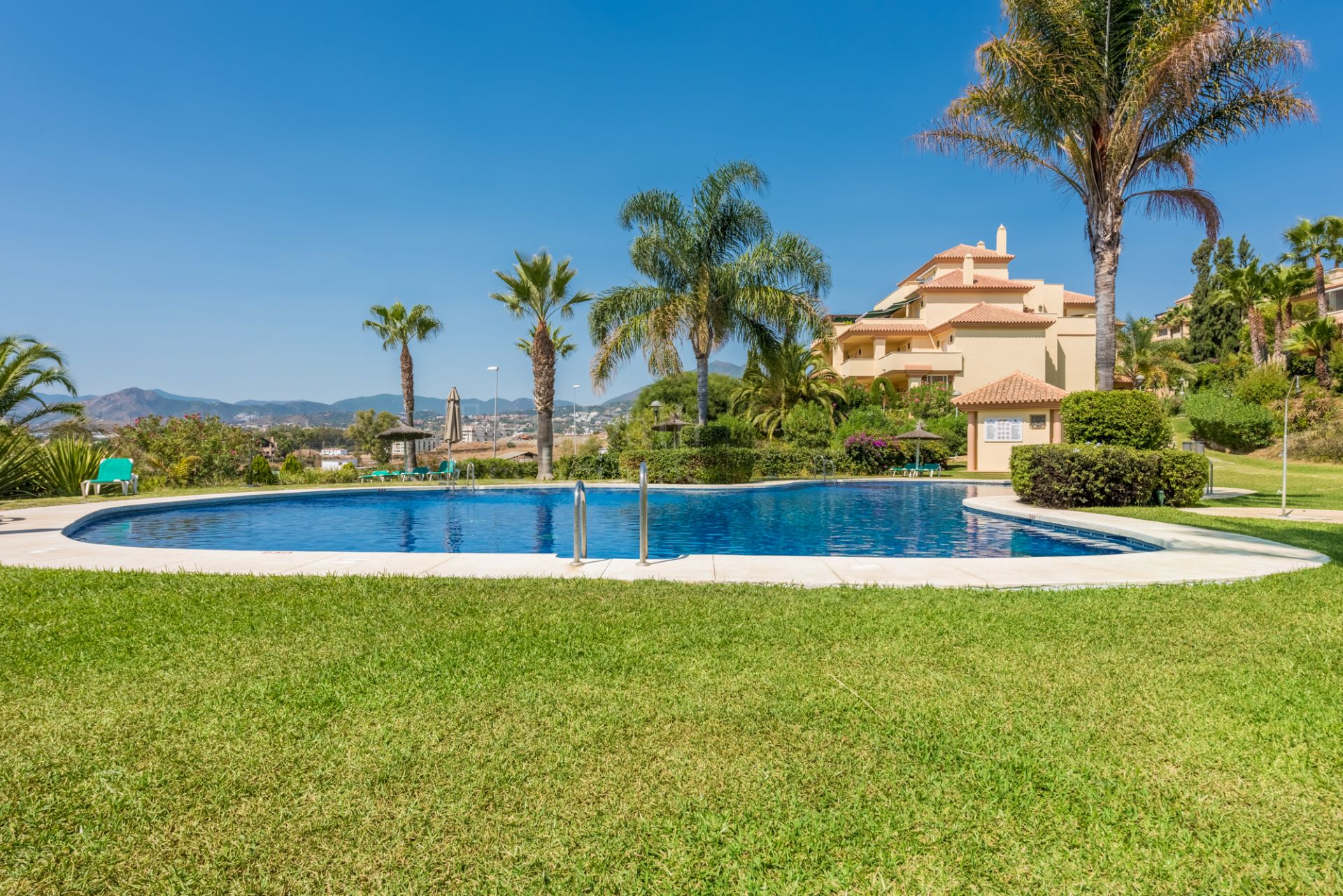 Ground Floor Apartment in Cumbres del Rodeo, Marbella