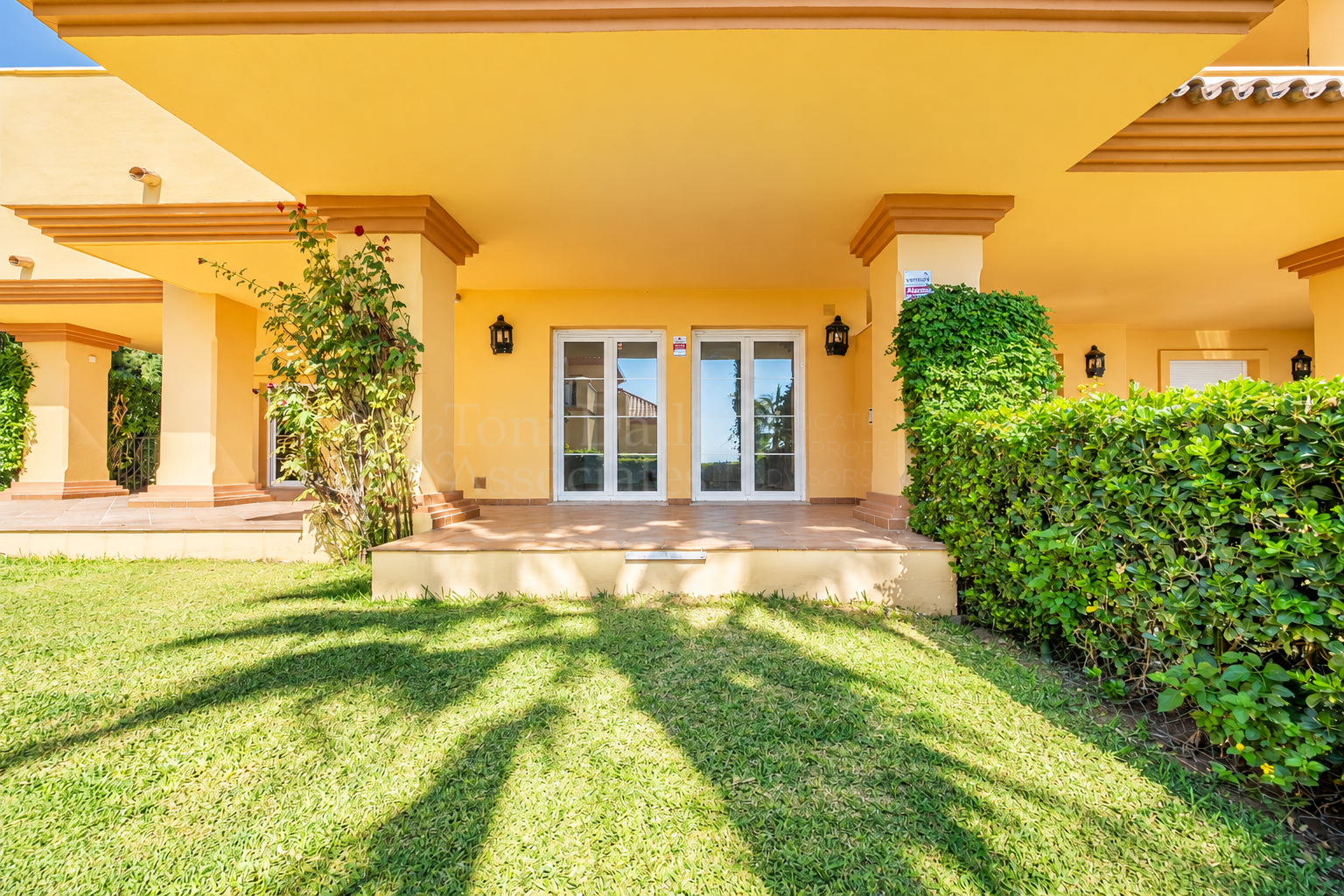 Ground Floor Apartment in Cumbres del Rodeo, Marbella