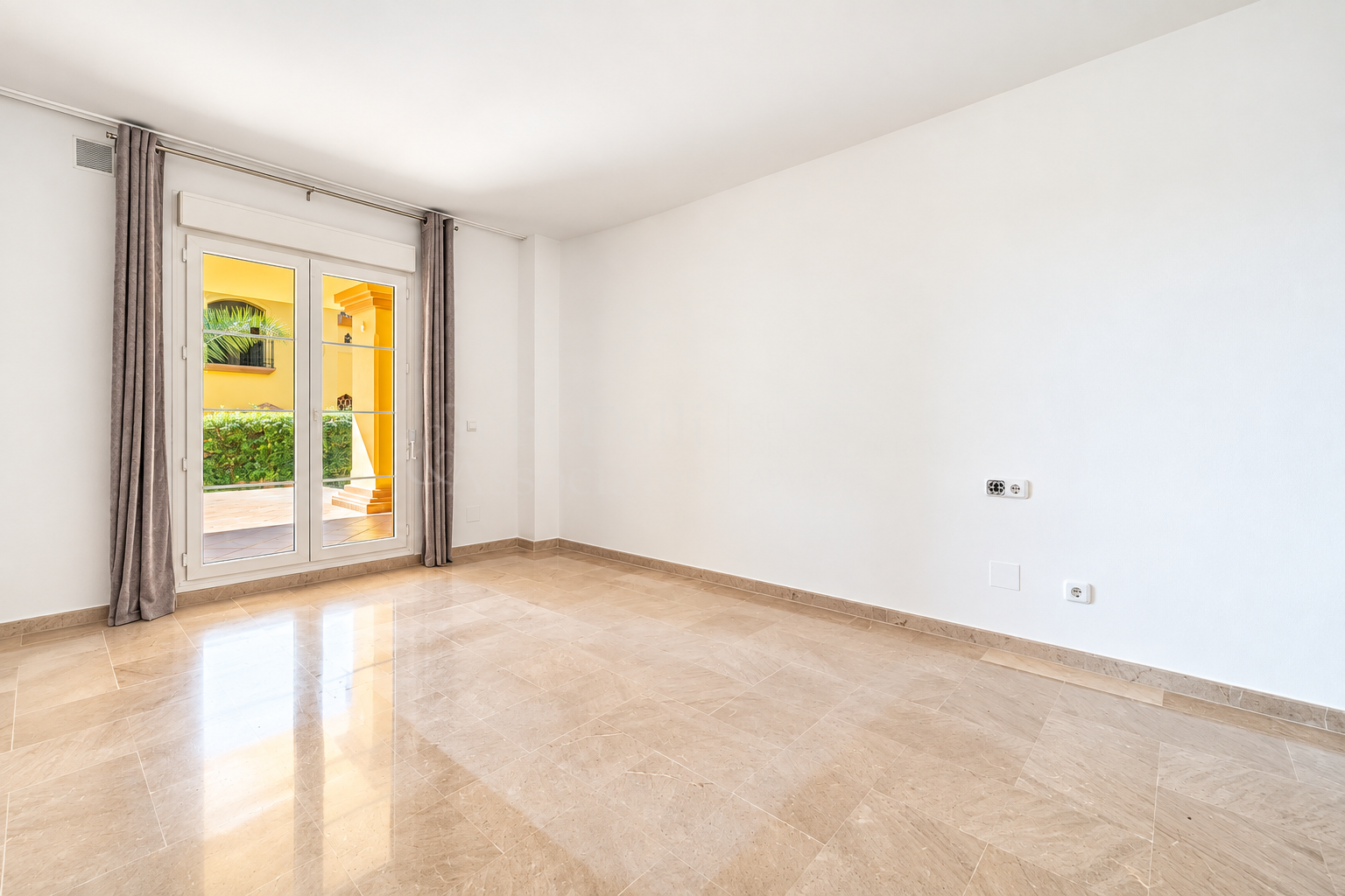 Ground Floor Apartment in Cumbres del Rodeo, Marbella