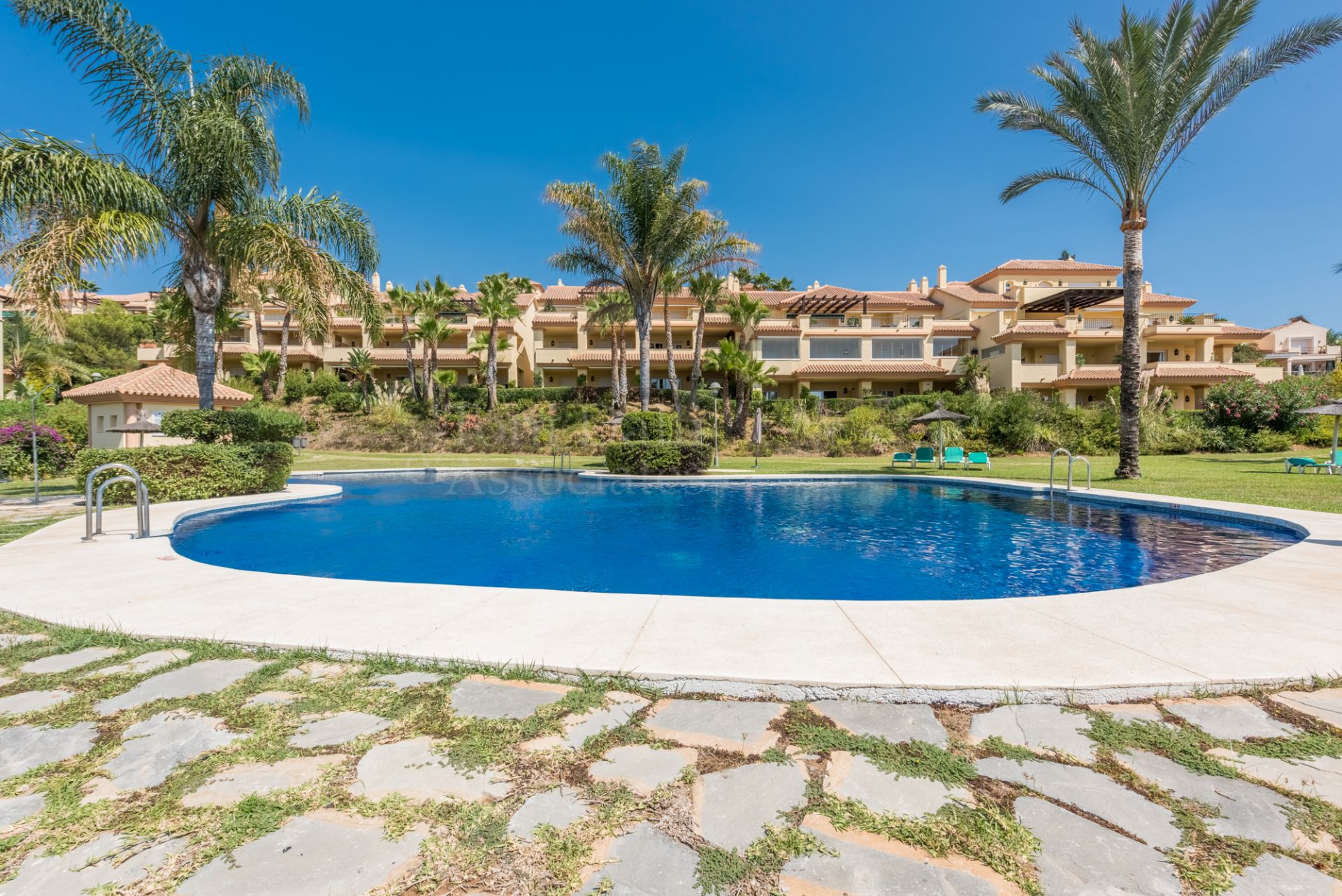 Ground Floor Apartment in Cumbres del Rodeo, Marbella
