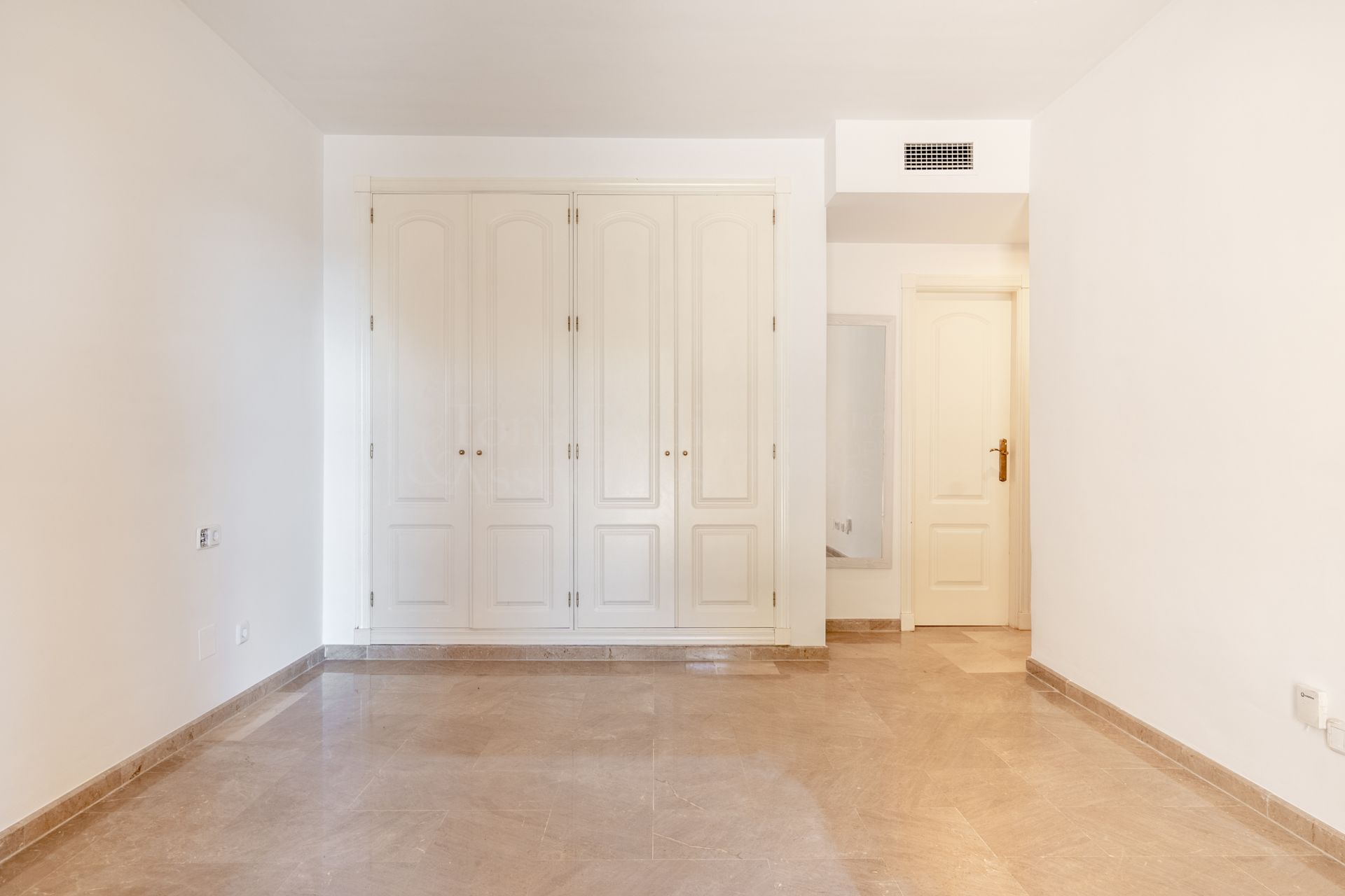 Ground Floor Apartment in Cumbres del Rodeo, Marbella
