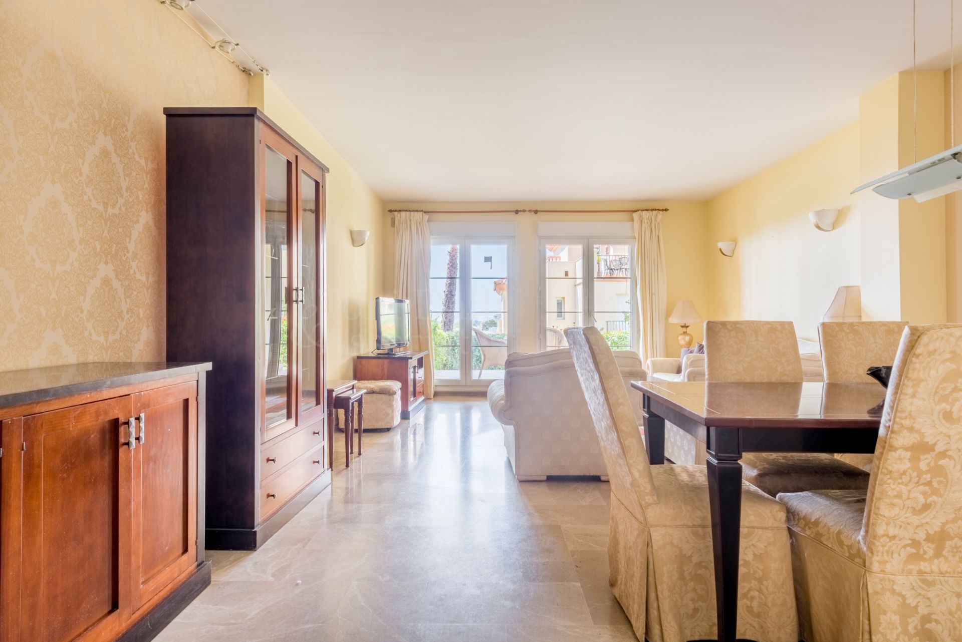 Ground Floor Apartment in Cumbres del Rodeo, Marbella