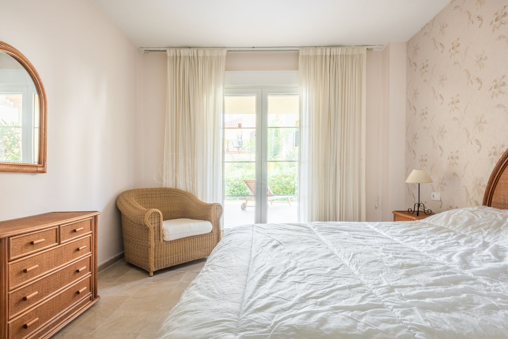 Ground Floor Apartment in Cumbres del Rodeo, Marbella