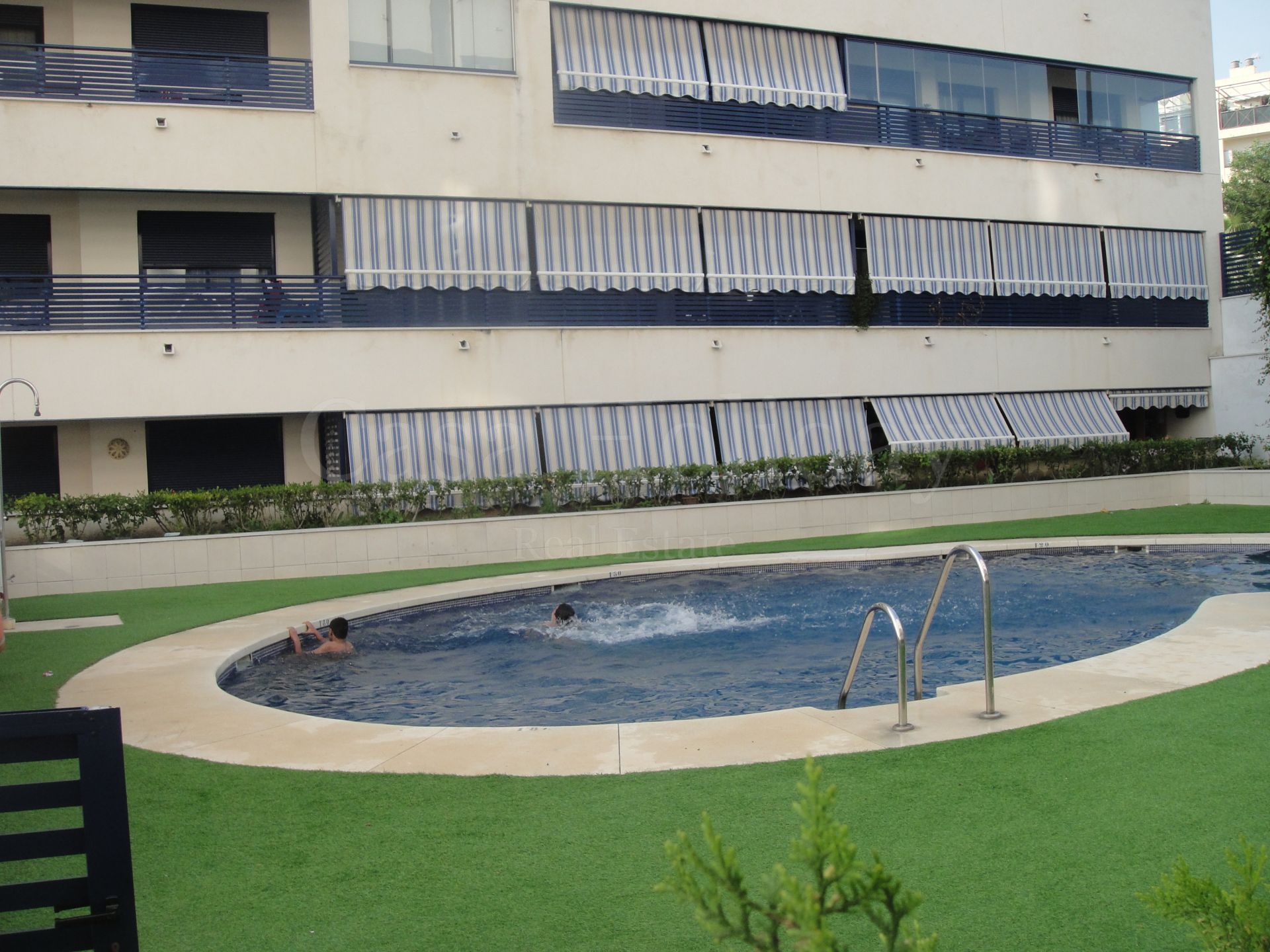 Penthouse in Estepona Puerto, Estepona