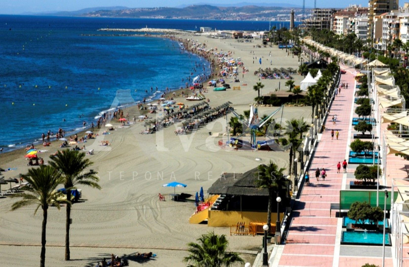 Ático en Estepona Puerto, Estepona