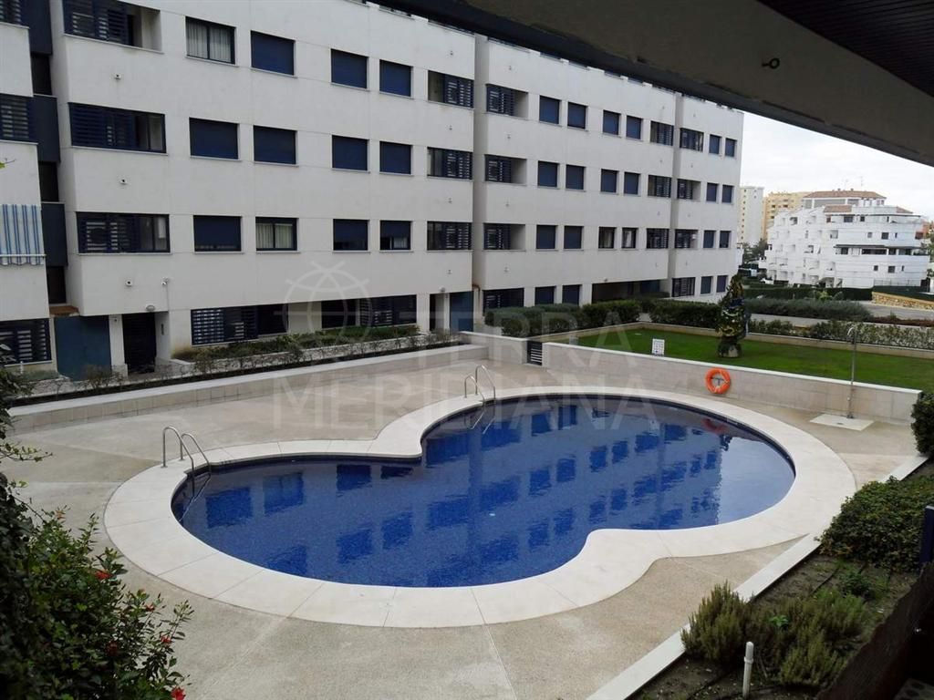 Penthouse in Estepona Puerto, Estepona