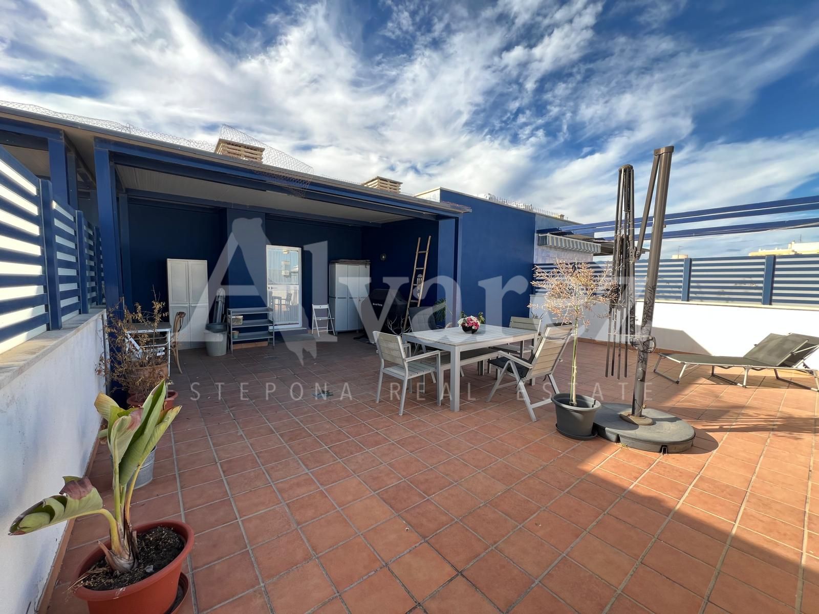 Ático en Estepona Puerto, Estepona