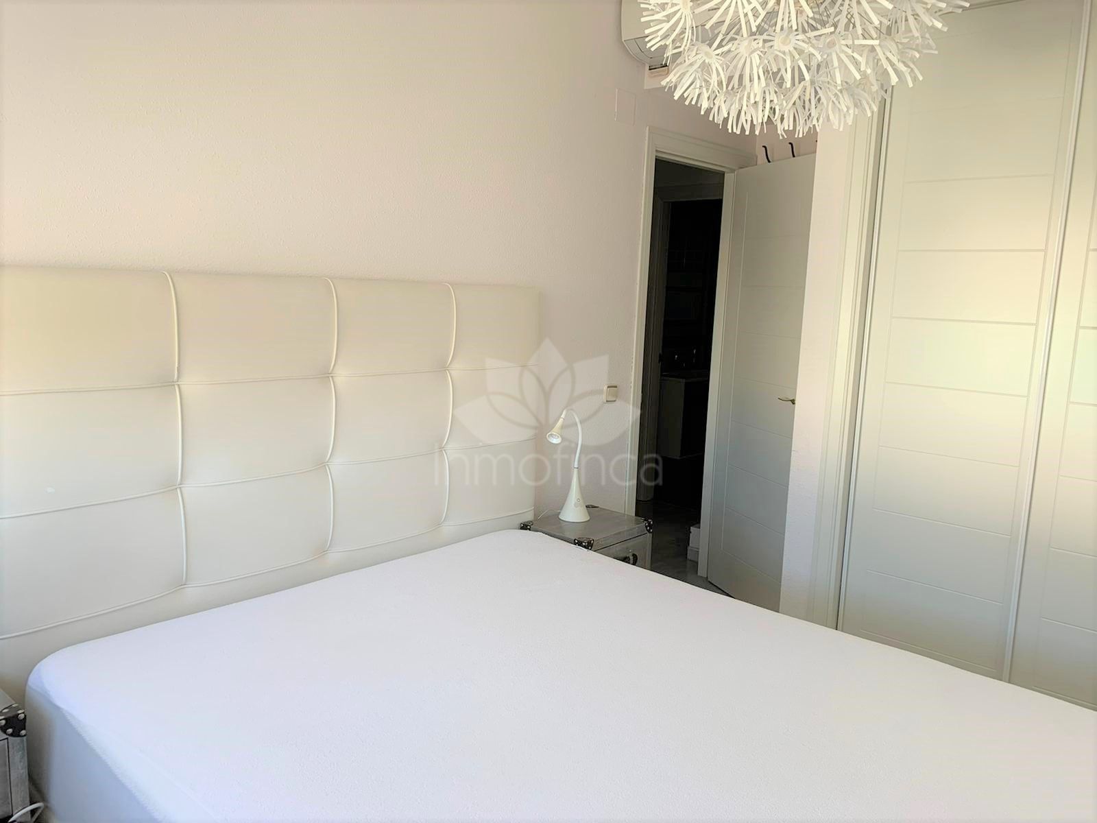 Penthouse in Estepona Puerto, Estepona