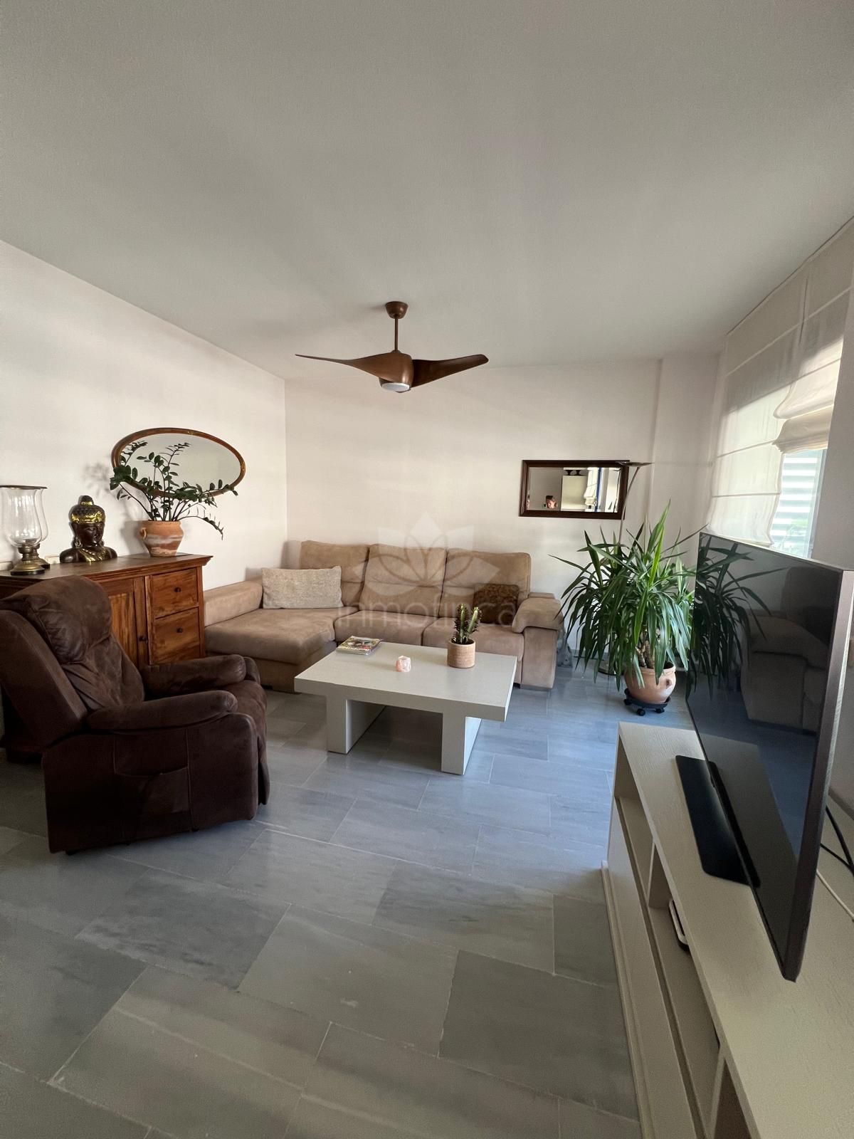 Penthouse in Estepona Puerto, Estepona