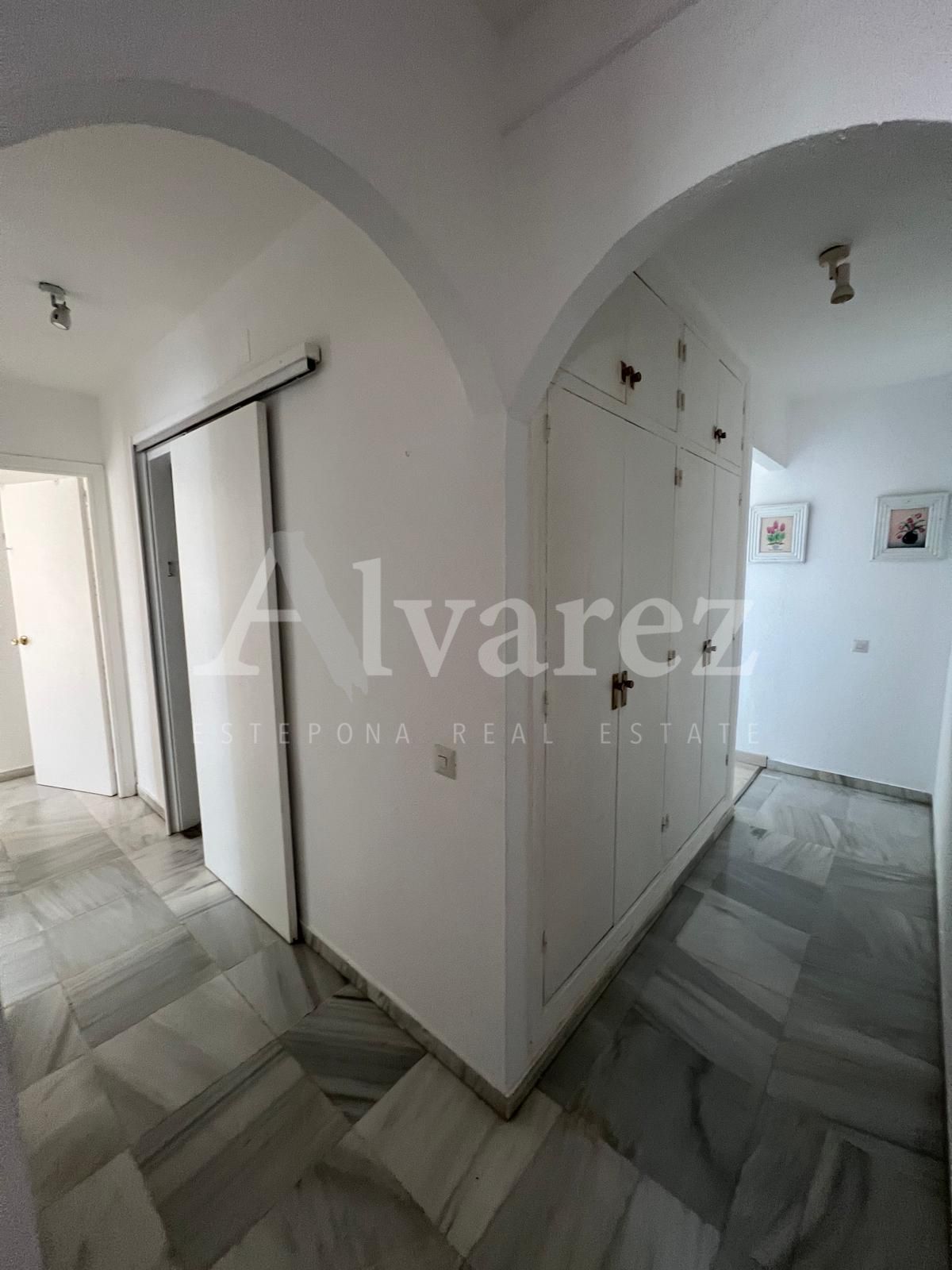 Apartamento en Seghers, Estepona