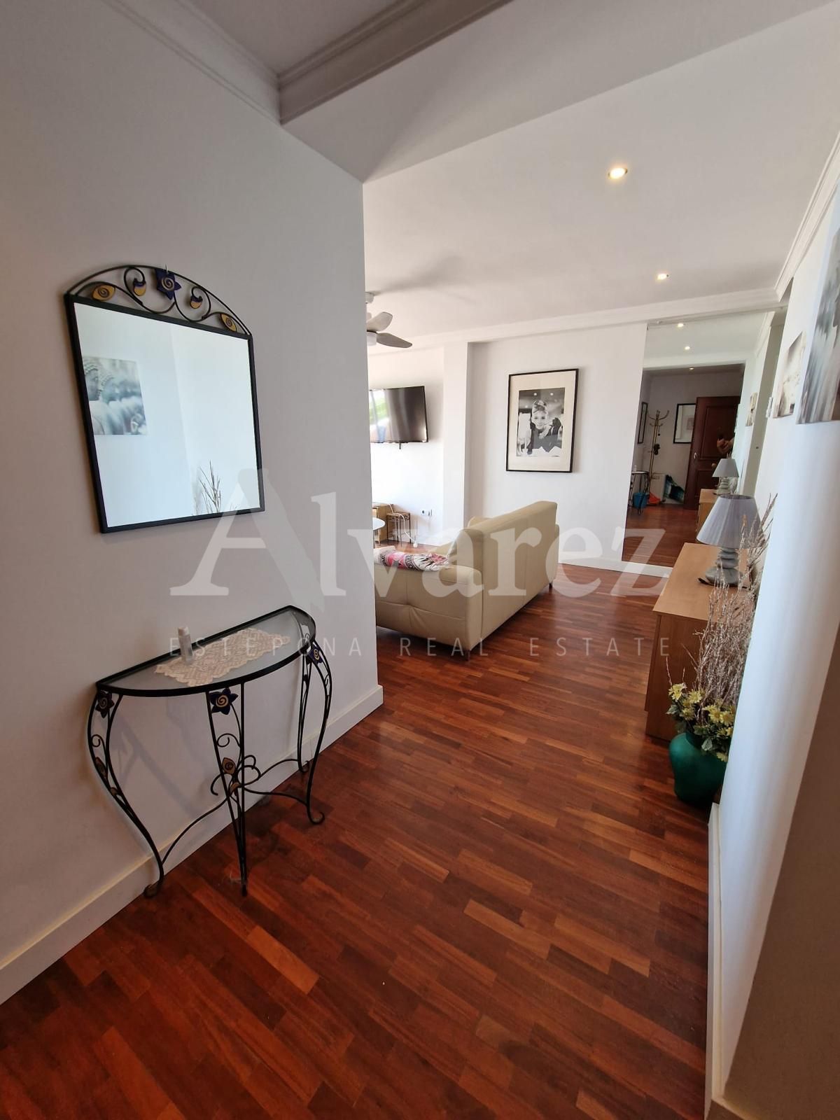 Apartamento en Estepona Ciudad, Estepona