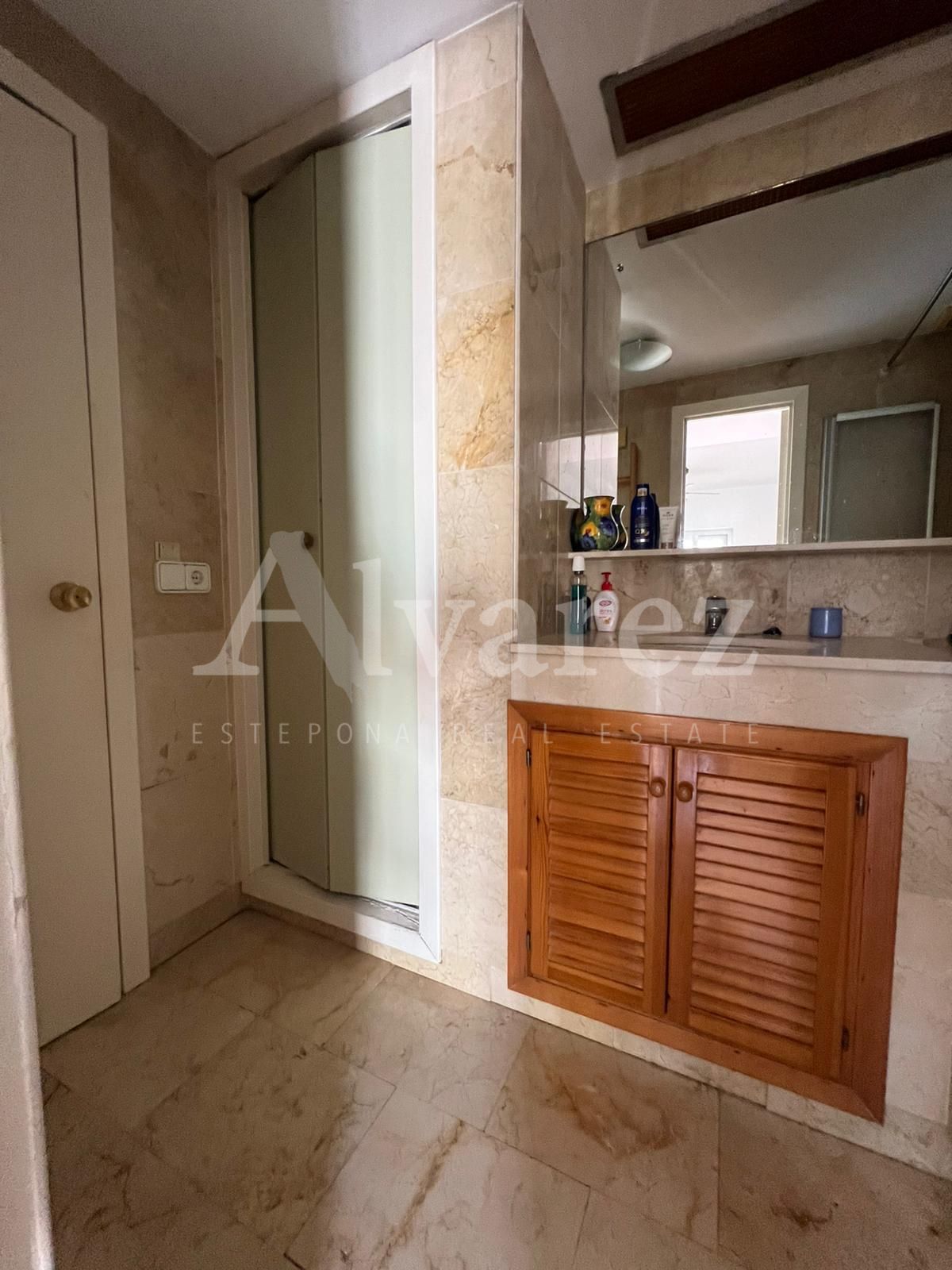 Apartamento en Costa Natura, Estepona