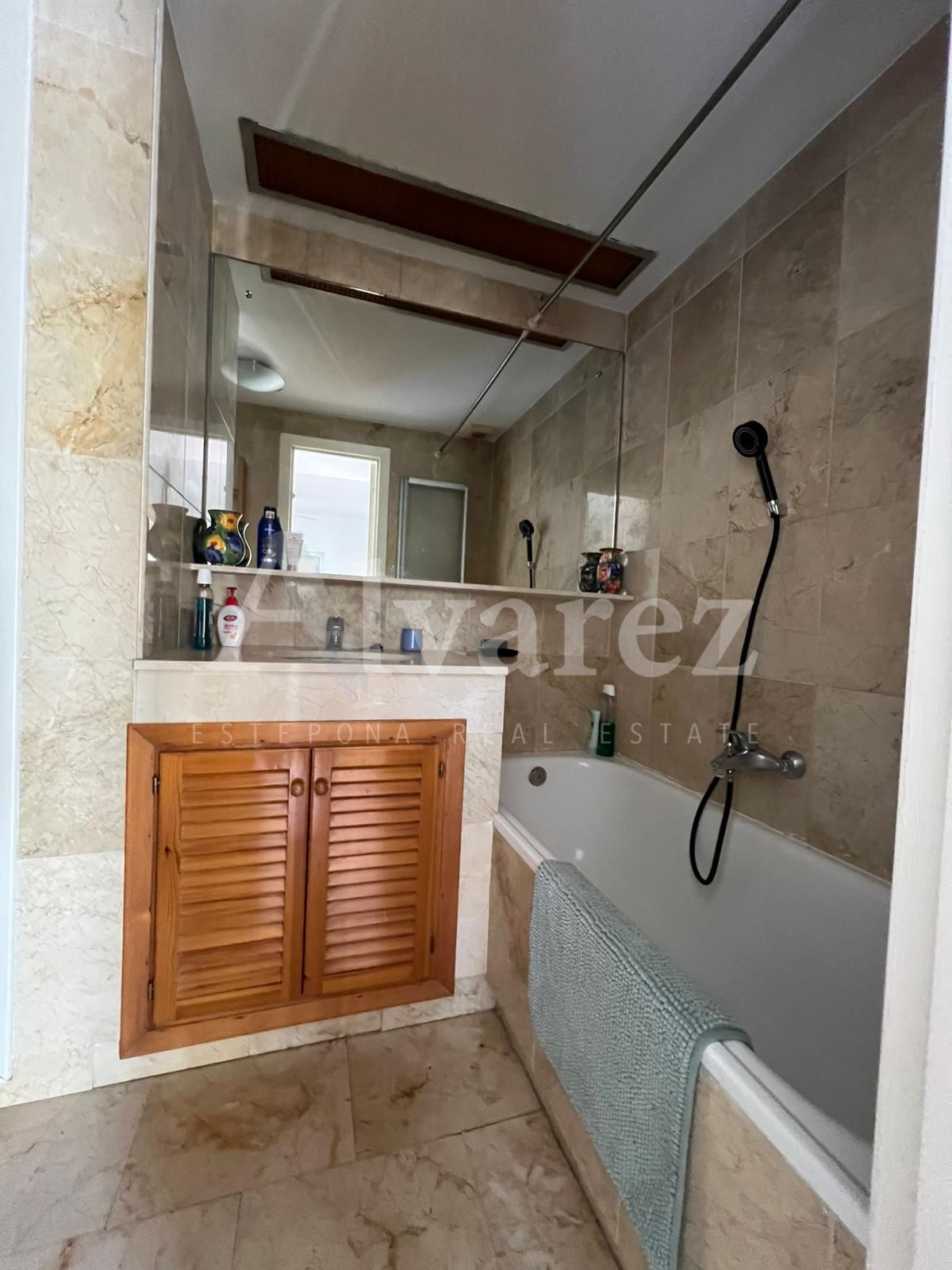 Apartamento en Costa Natura, Estepona