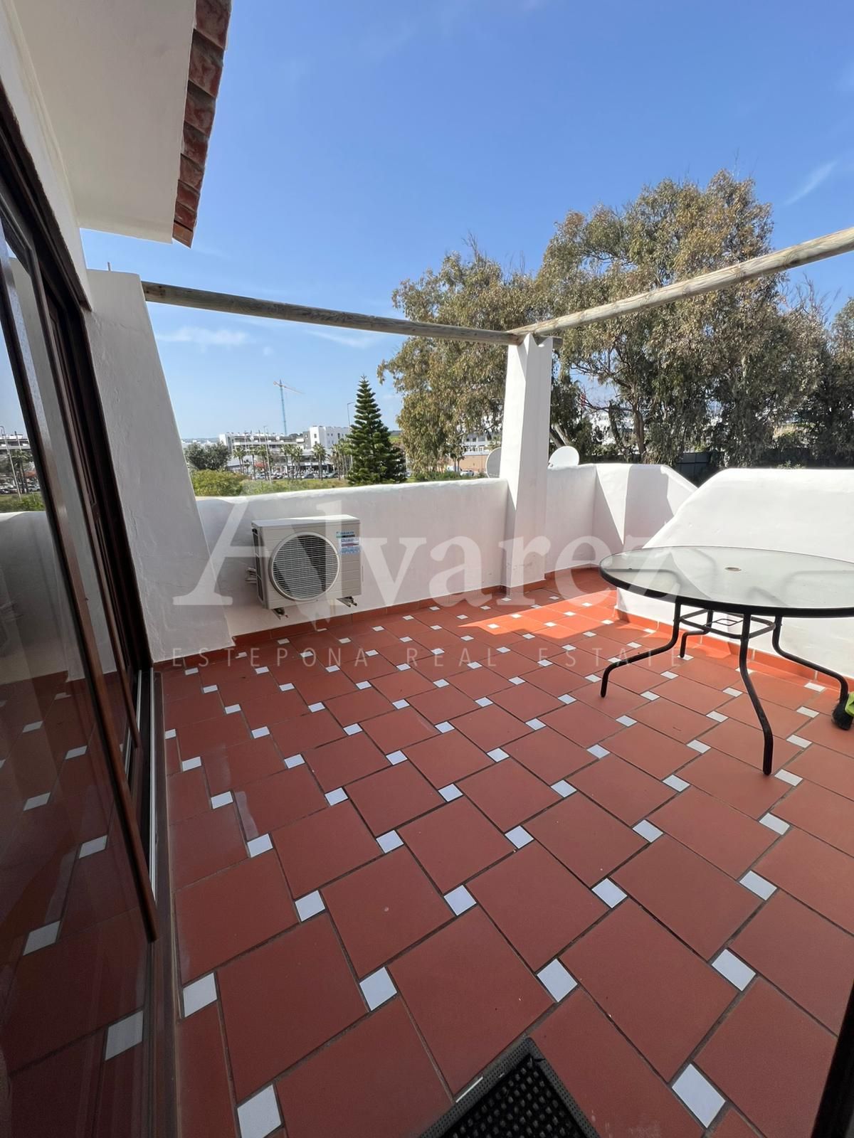 Apartamento en Costa Natura, Estepona