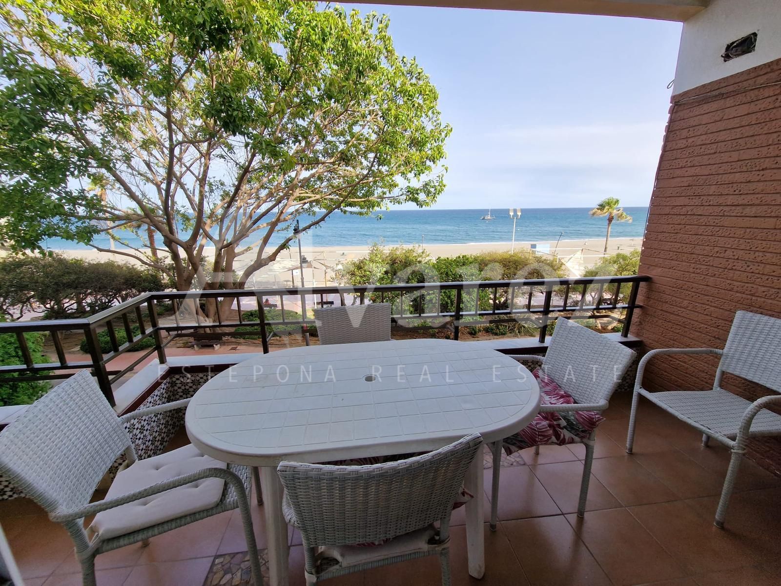 Apartamento en Estepona Ciudad, Estepona