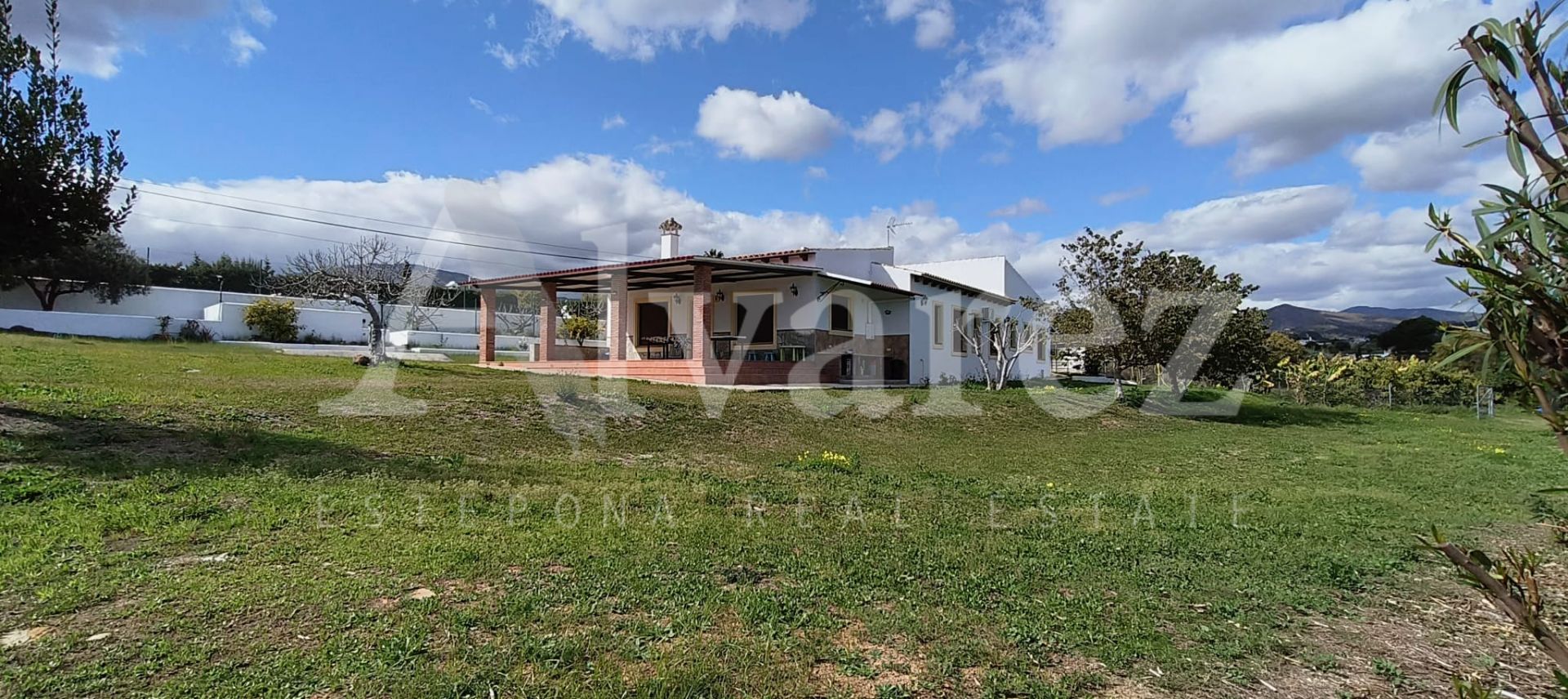 Casa de Campo en La Alberdina, Estepona