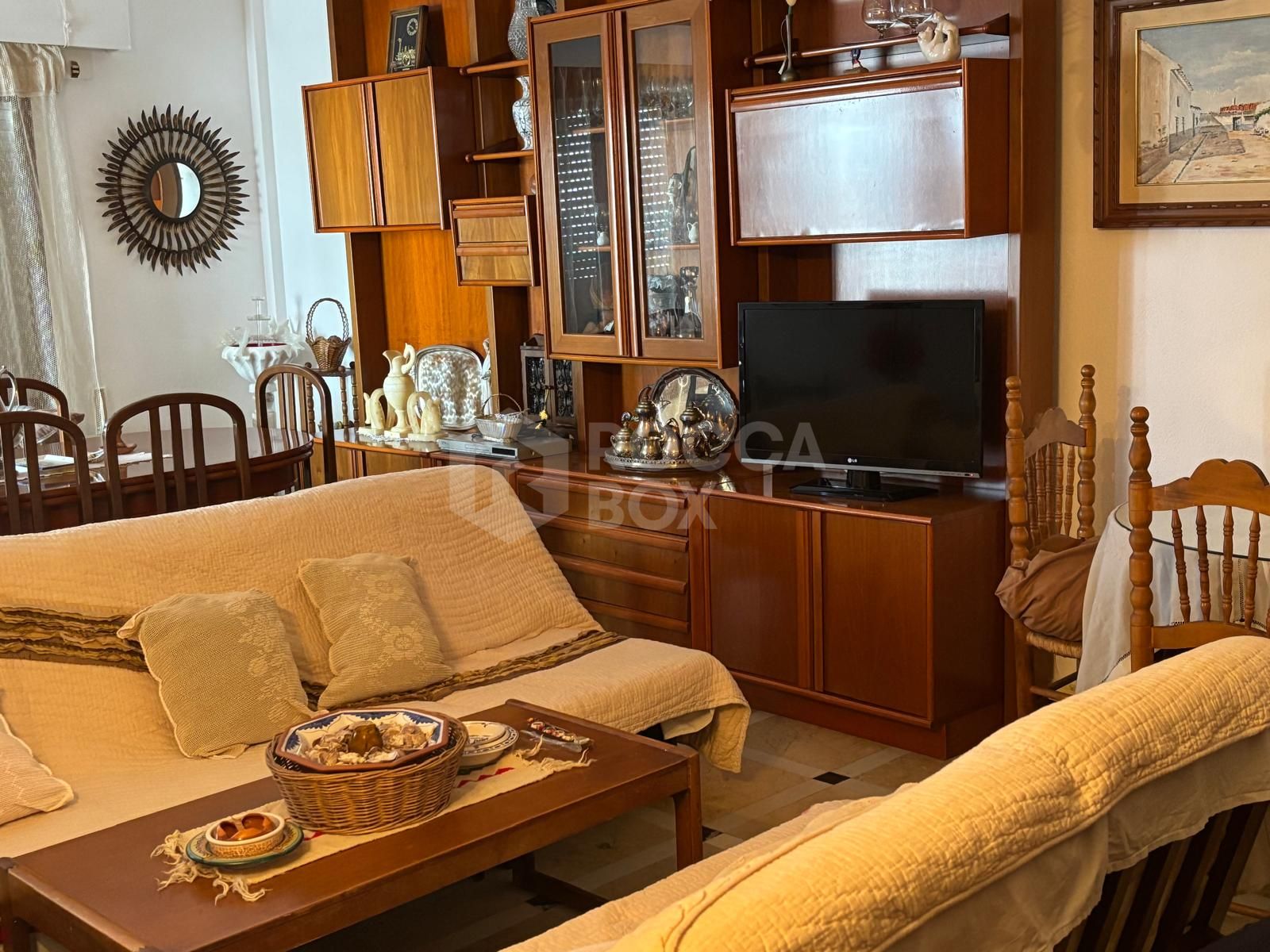 Spacious apartment with panoramic sea views in the Port of Estepona!