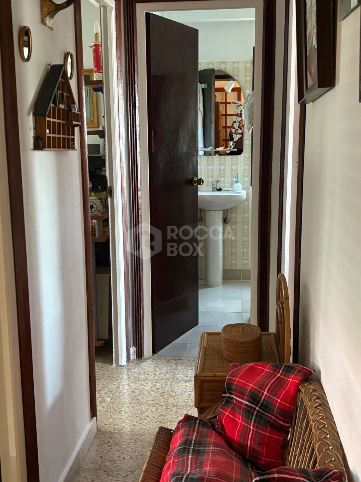 Spacious apartment with panoramic sea views in the Port of Estepona!