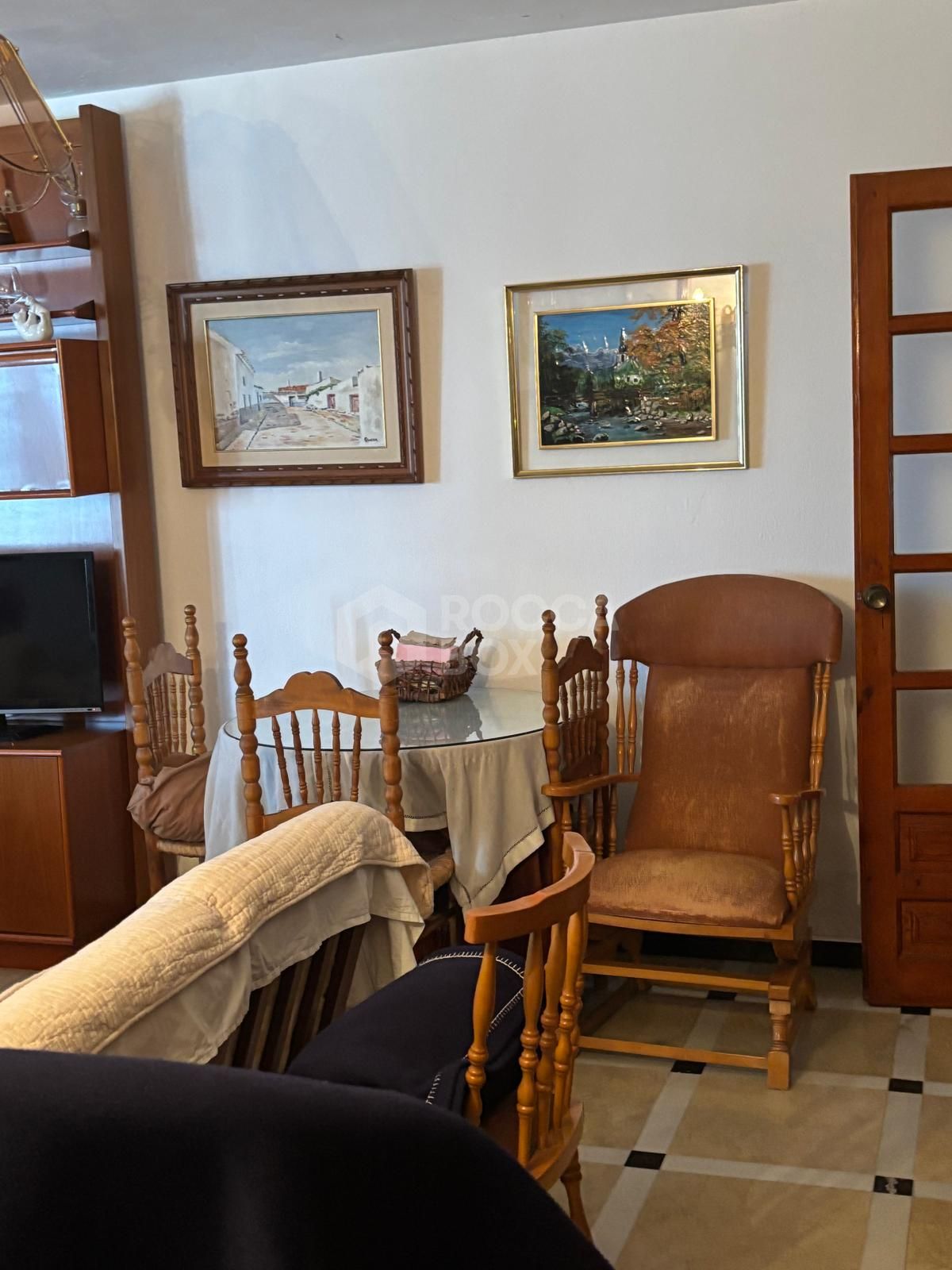 Spacious apartment with panoramic sea views in the Port of Estepona!