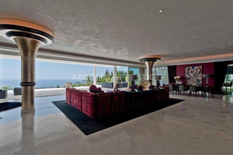 Villa for short term rent in Marbella Golden Mile