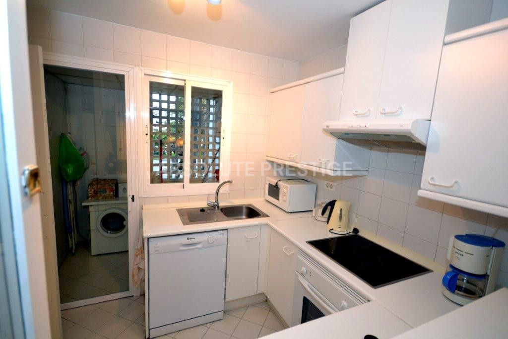 Apartment for short term rent in Estepona