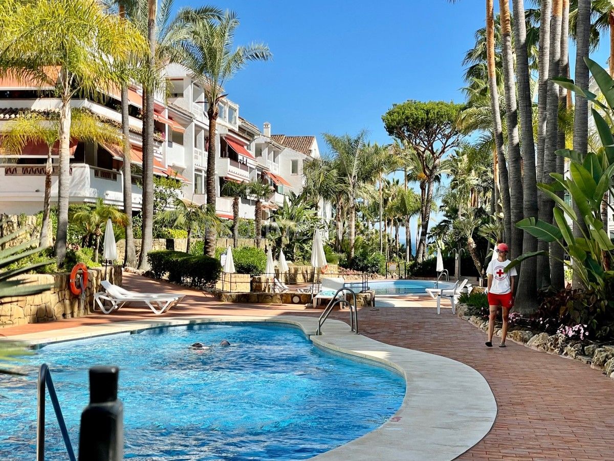 Apartment for long term rent in Marbella Golden Mile