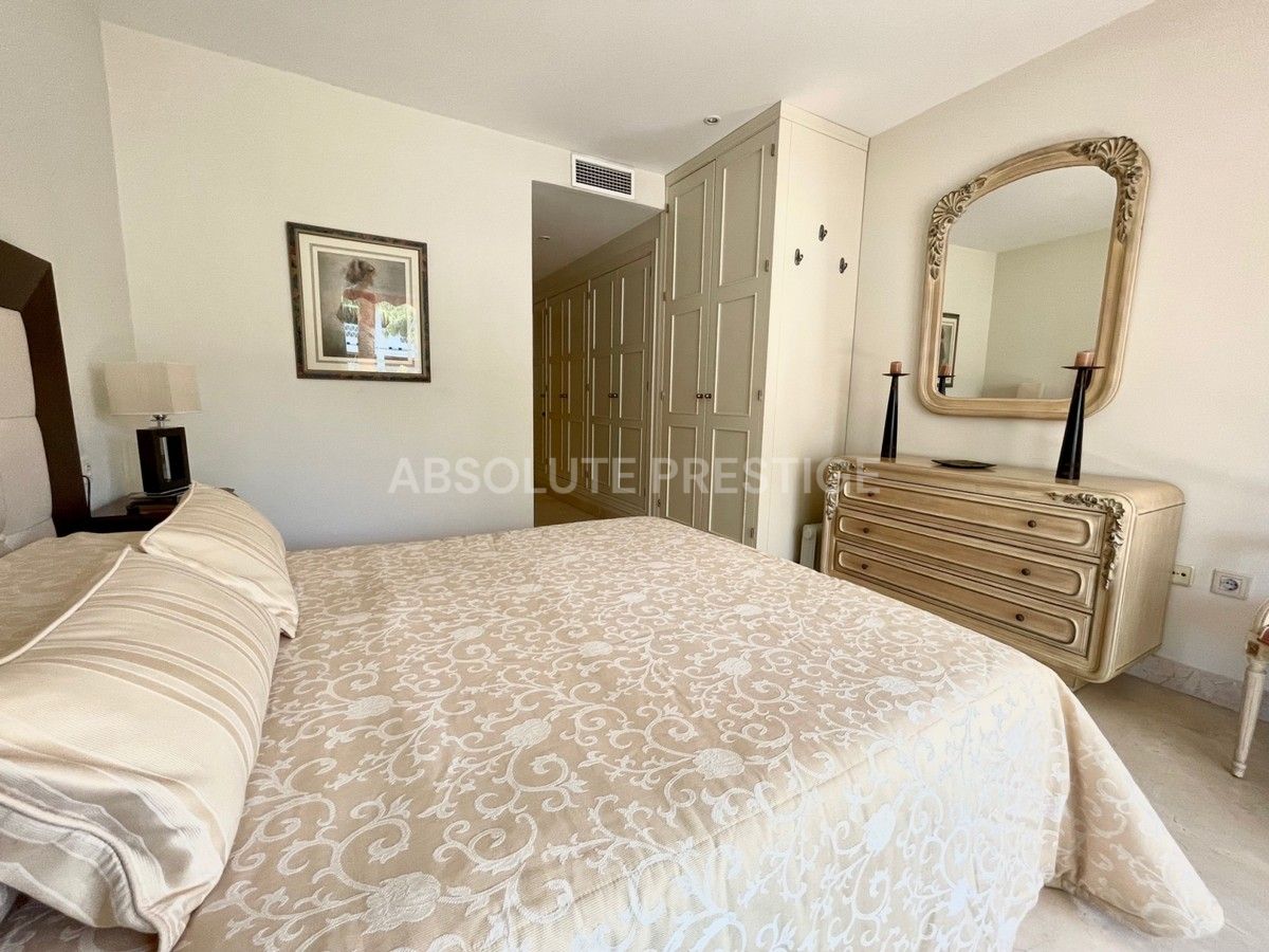 Apartment for short term rent in Marbella Golden Mile