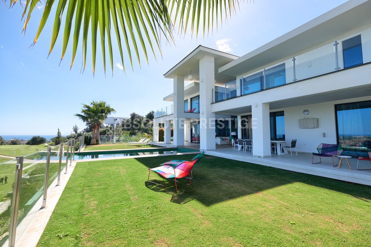 Villa zu verkaufen in La Alqueria, Benahavis