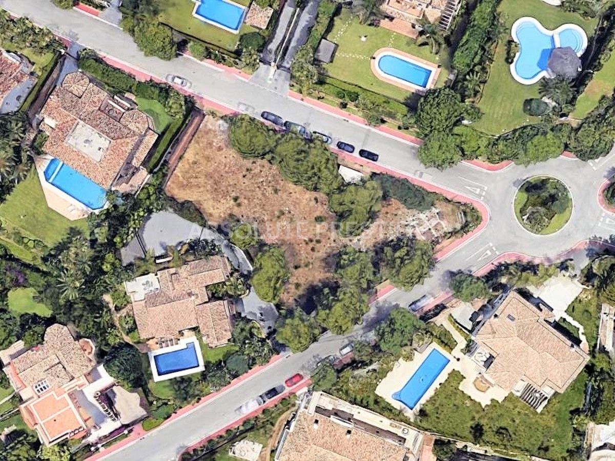 Parcela Residencial en venta en Sierra Blanca, Marbella Golden Mile