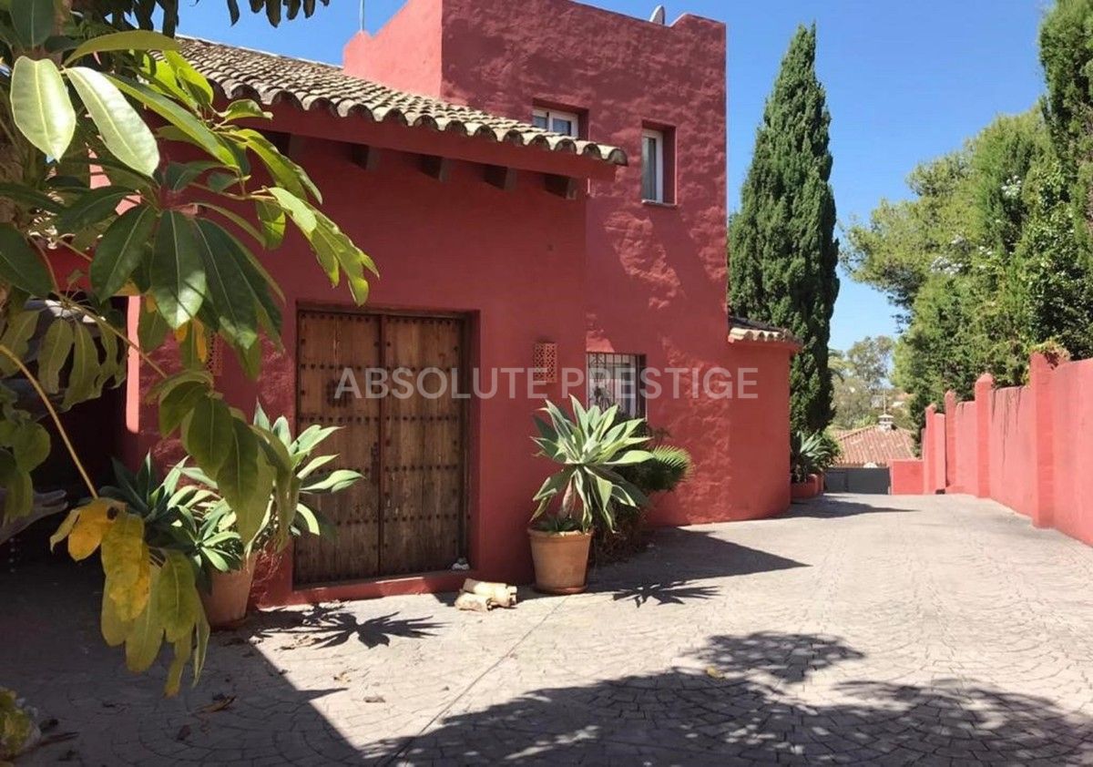 Villa zur kurzfristigen Miete in Atalaya, Estepona