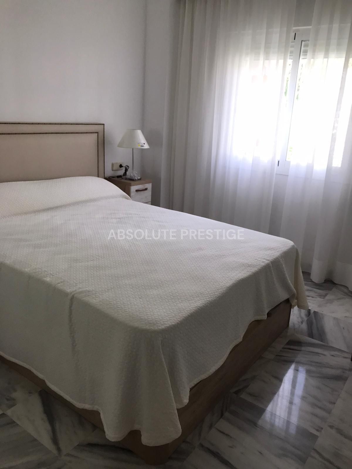 Apartment for short term rent in Nueva Andalucia, Marbella