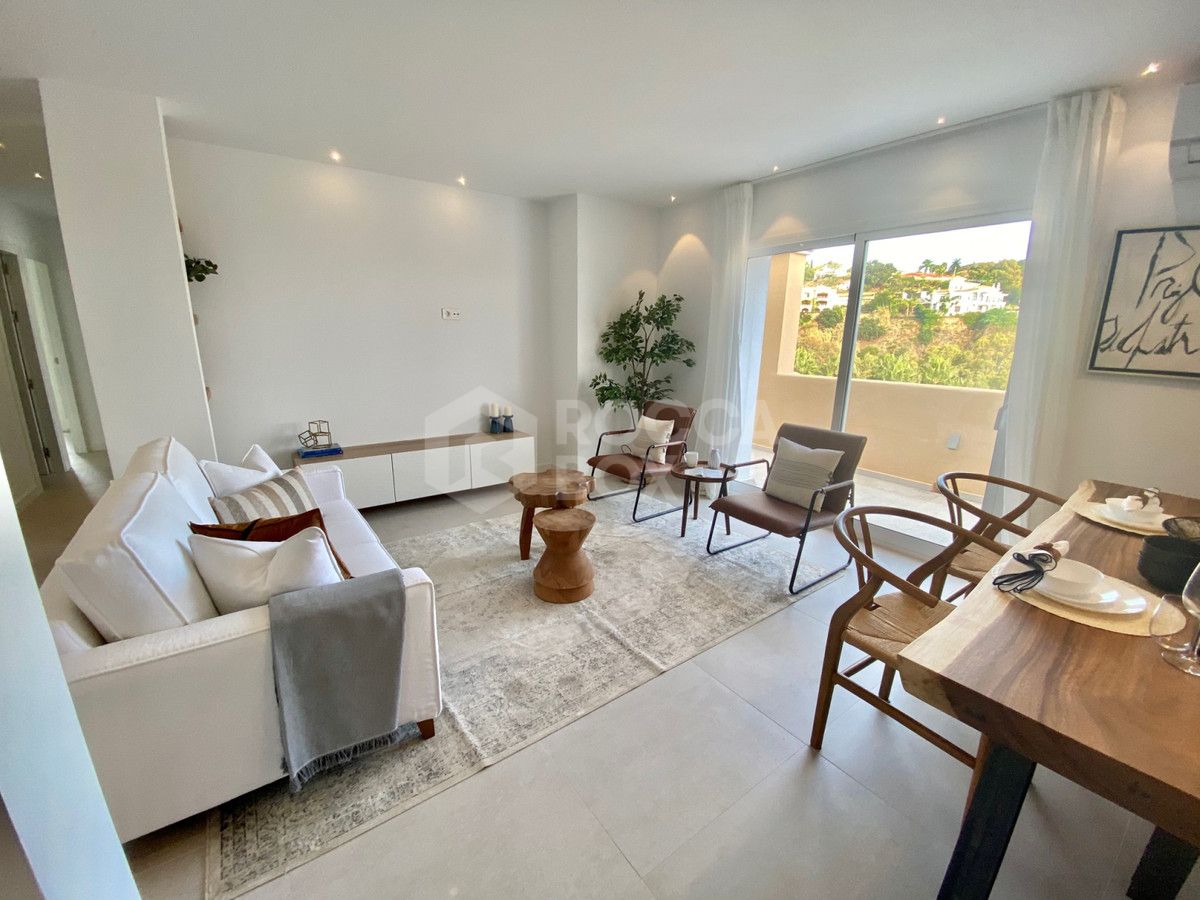 Penthouse for short term rent in La Quinta, Benahavis