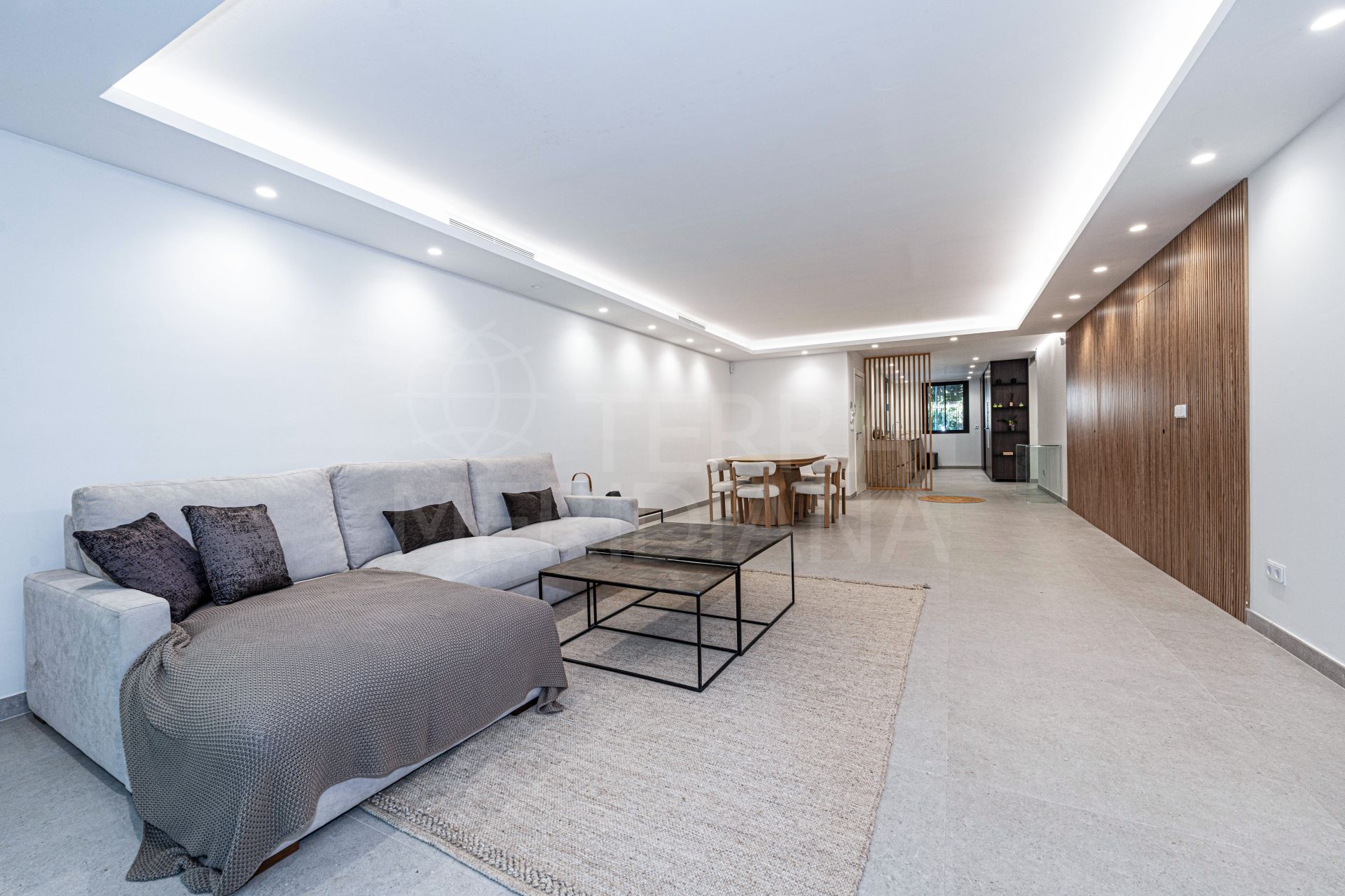 Ground Floor Apartment in Alhambra del Golf, Estepona