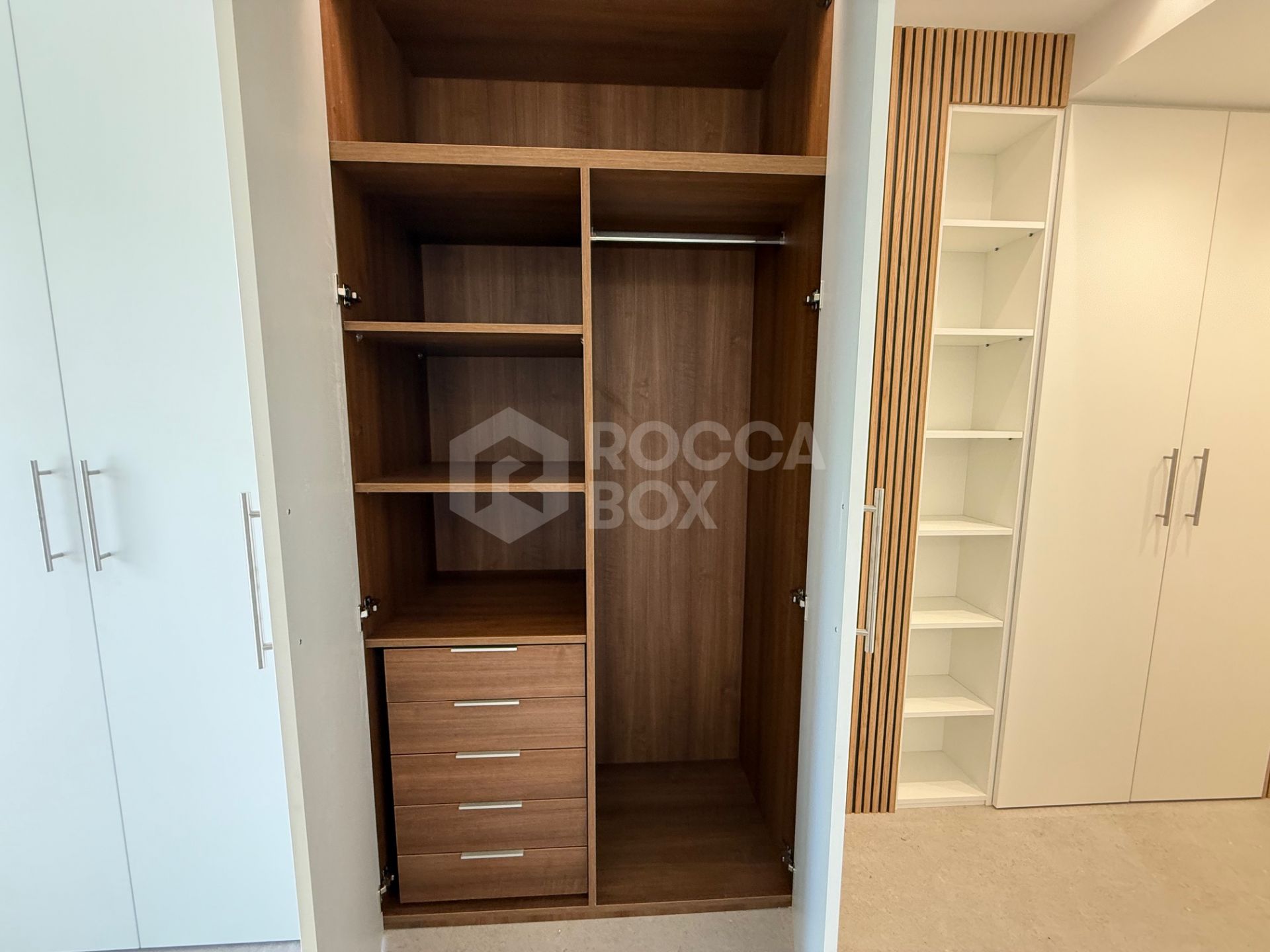 Ground floor apartment with large terrace and garden