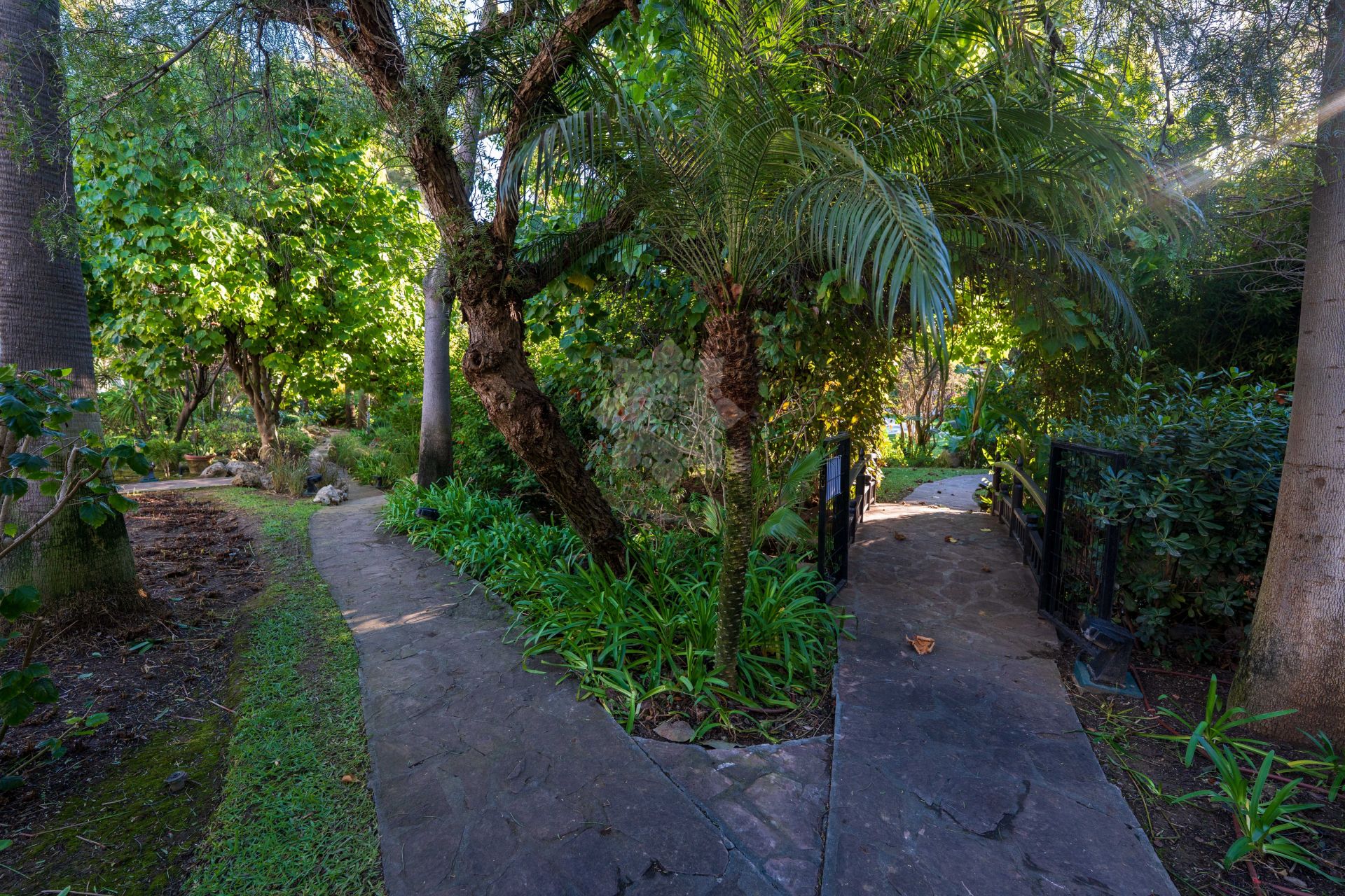 Apartamento Planta Baja en Alhambra del Golf, Estepona