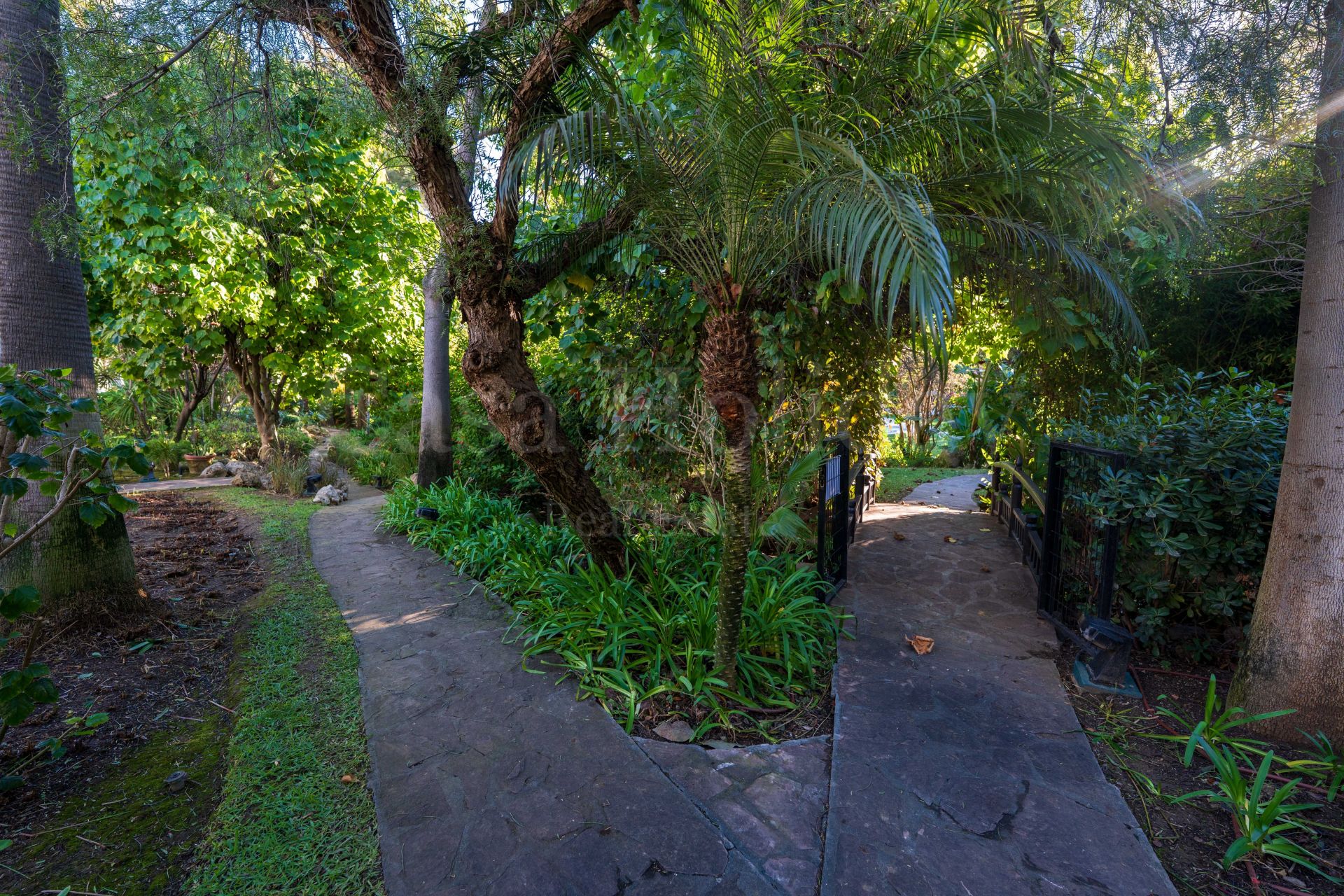 Apartamento Planta Baja en Alhambra del Golf, Estepona