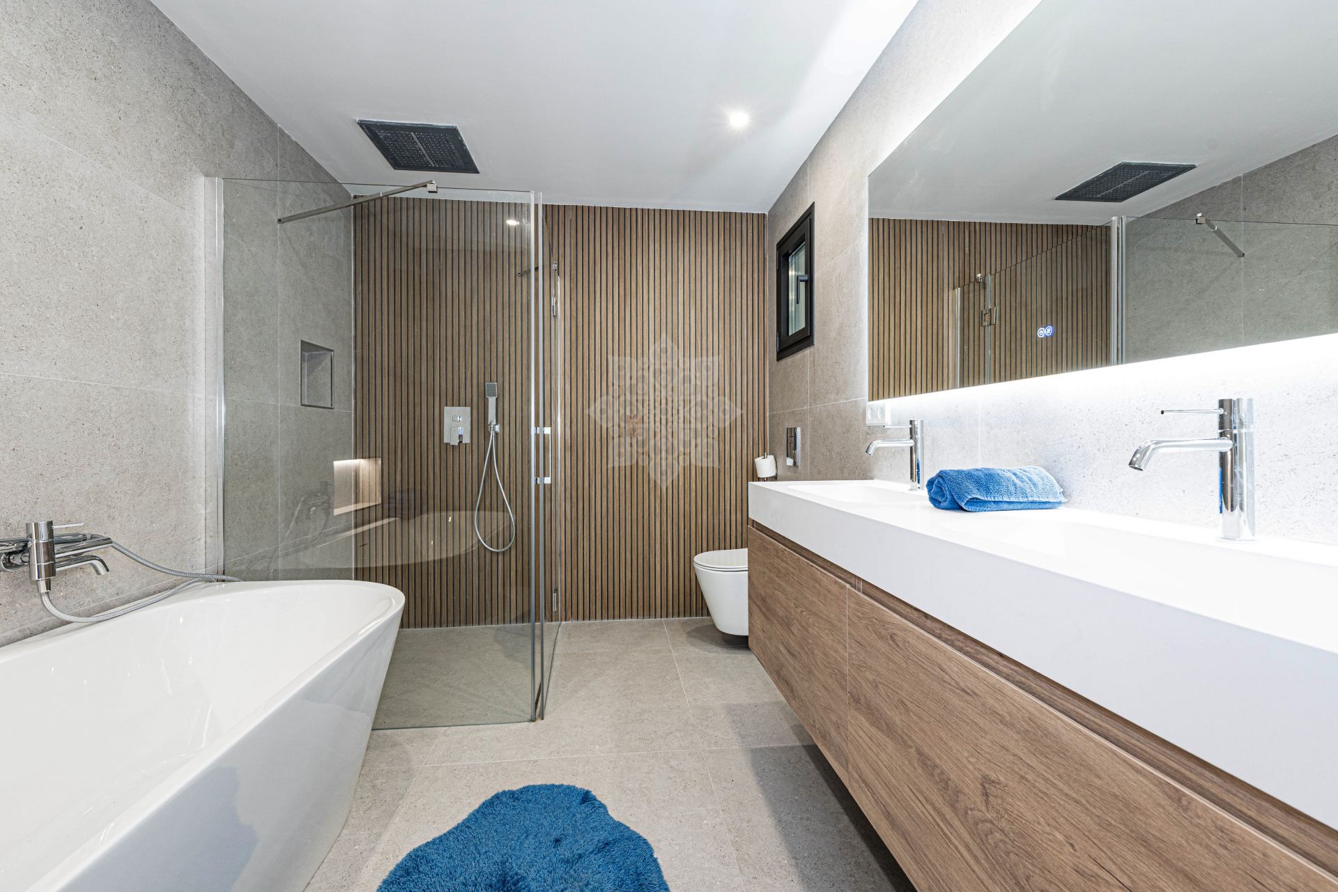 Apartamento Planta Baja en Alhambra del Golf, Estepona