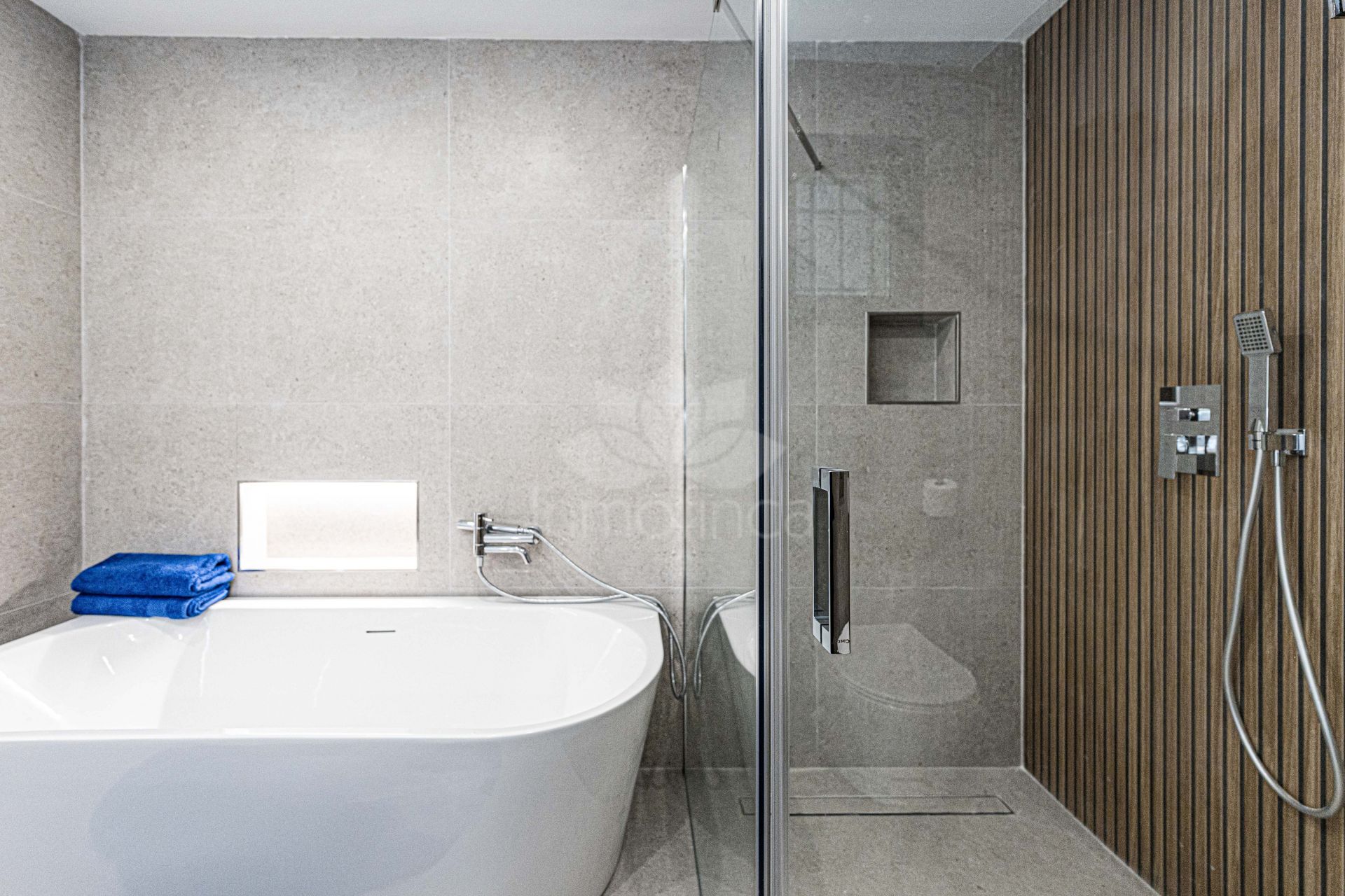 Apartamento Planta Baja en Alhambra del Golf, Estepona