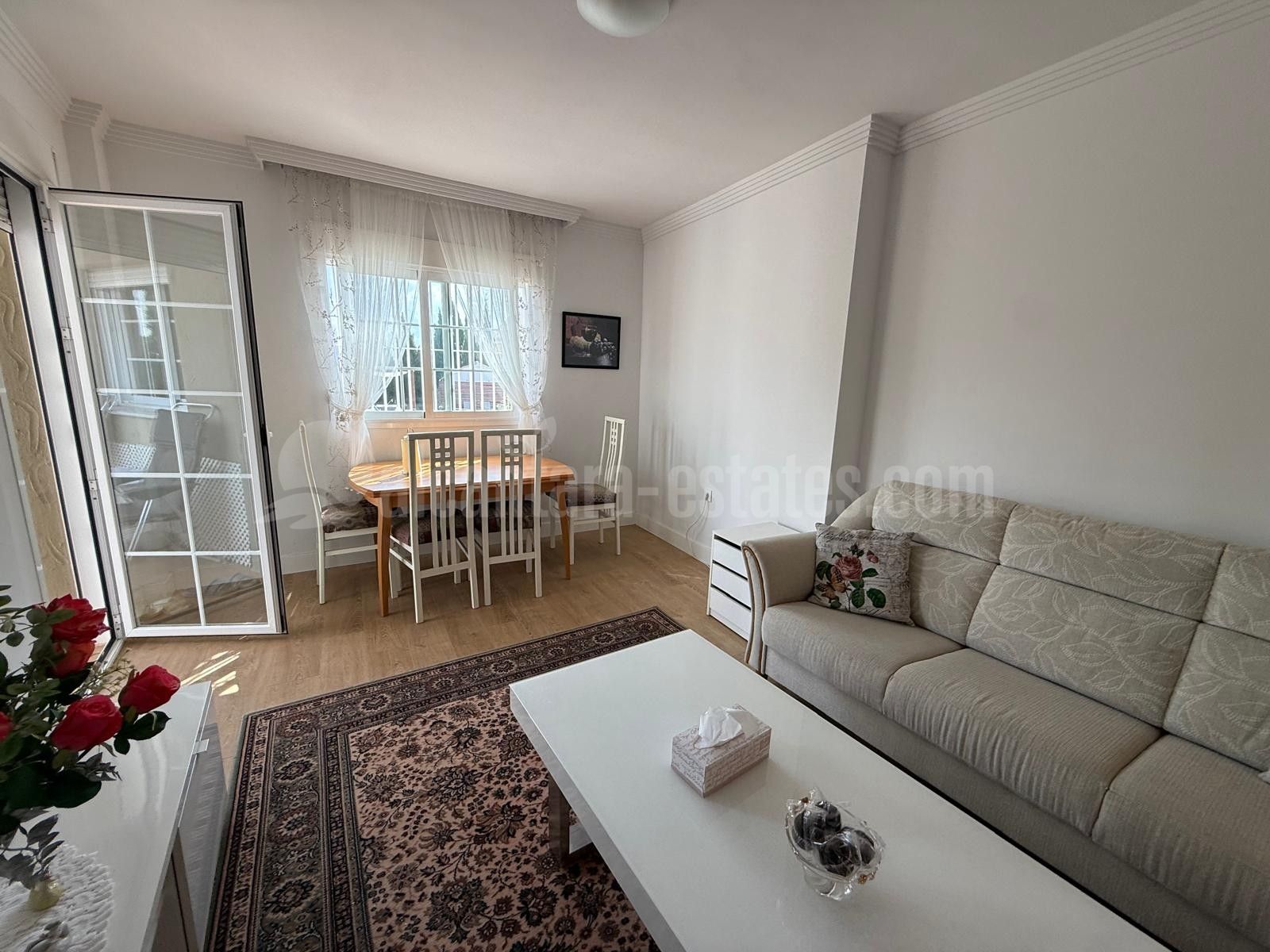 Apartamento en Nueva Andalucia, Marbella